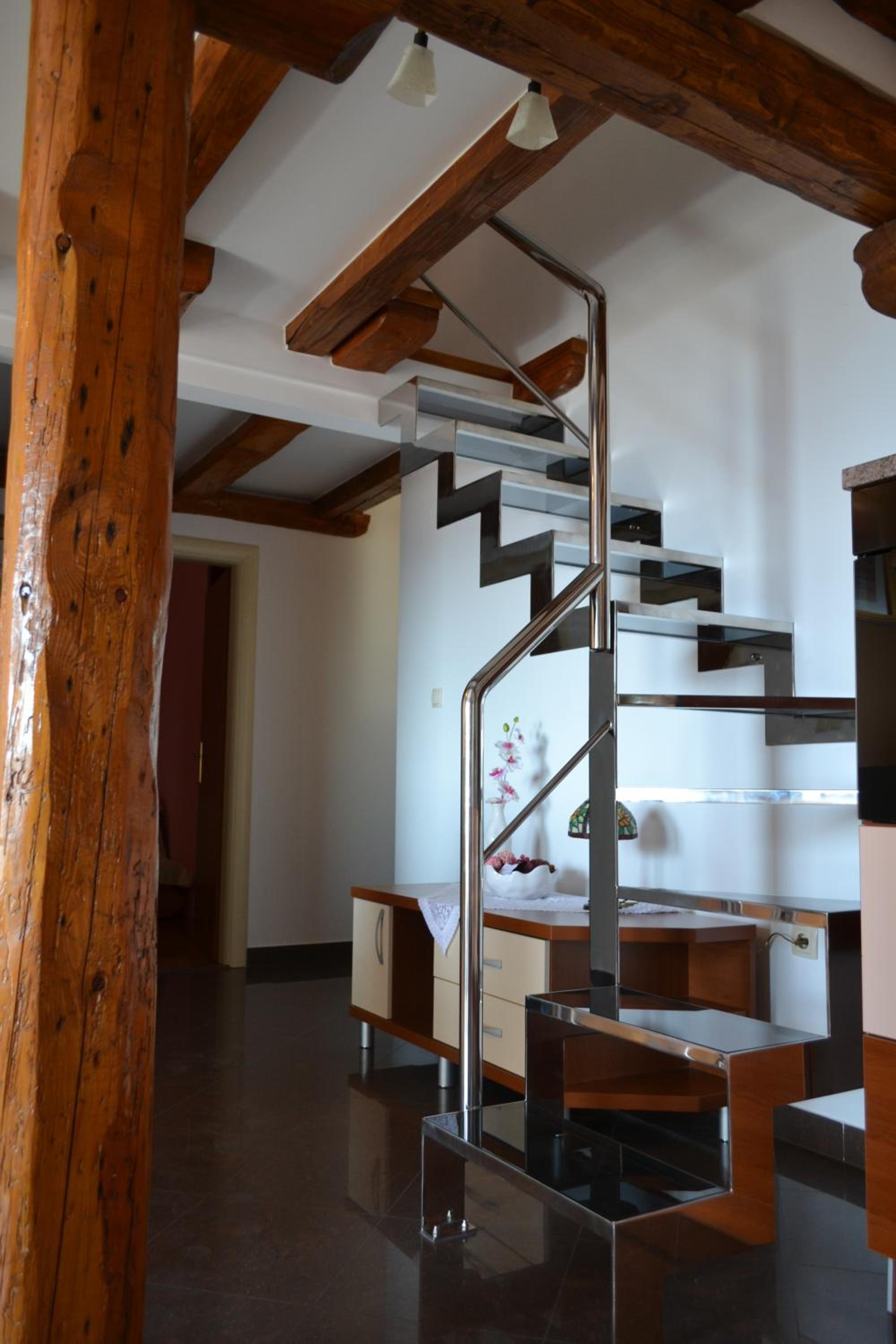 Apartments Karlo