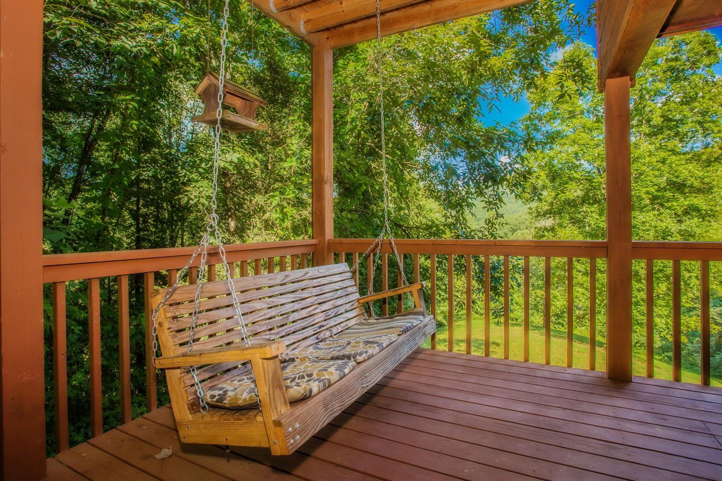 The Nuthouse II, Pool Table, WIFI, 560 FREE tickets each paid day!!! view 5