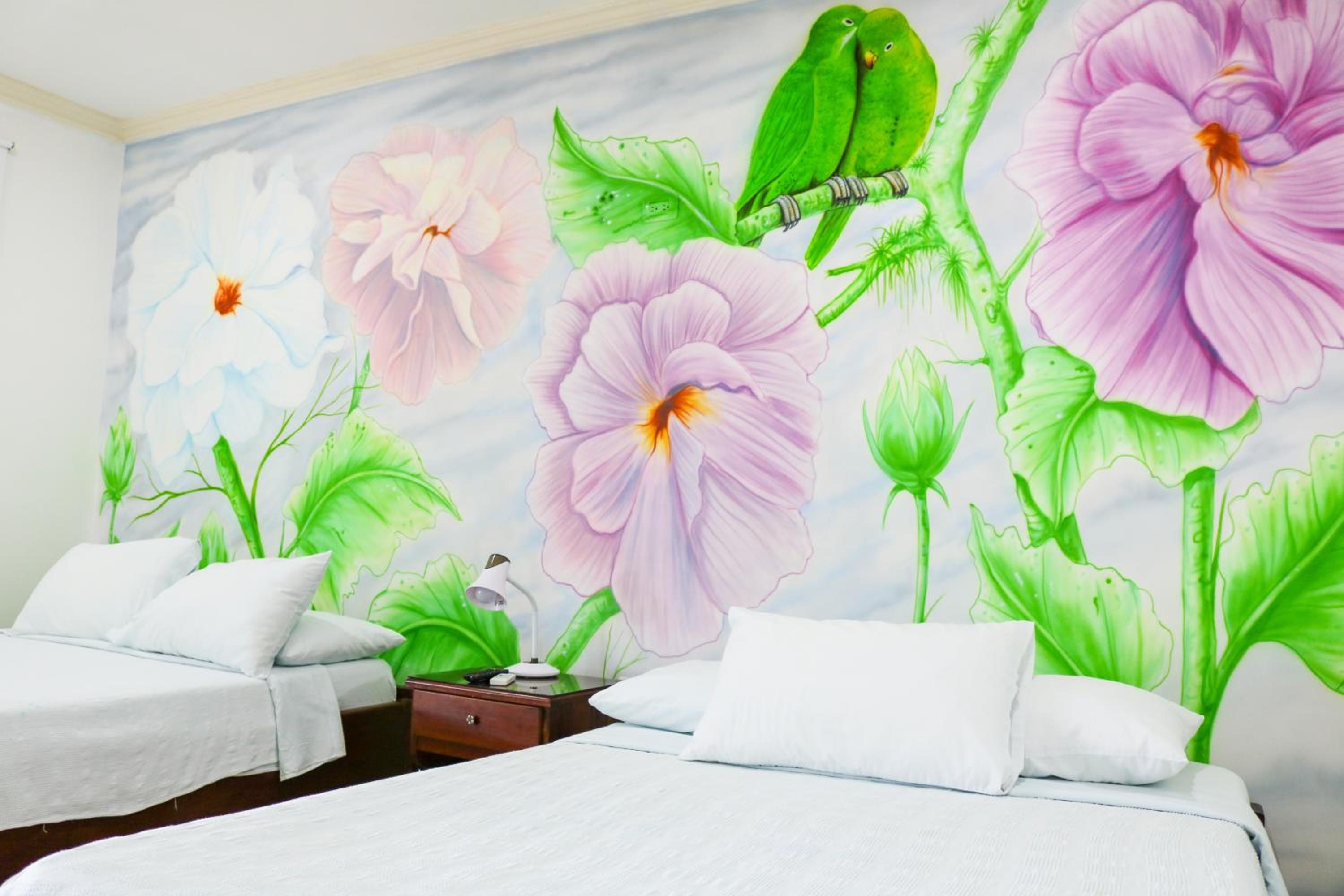 Hotel Jardines Evans By GEH Suites