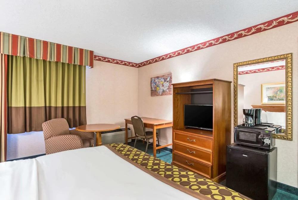 Lotus by Hotel Inn