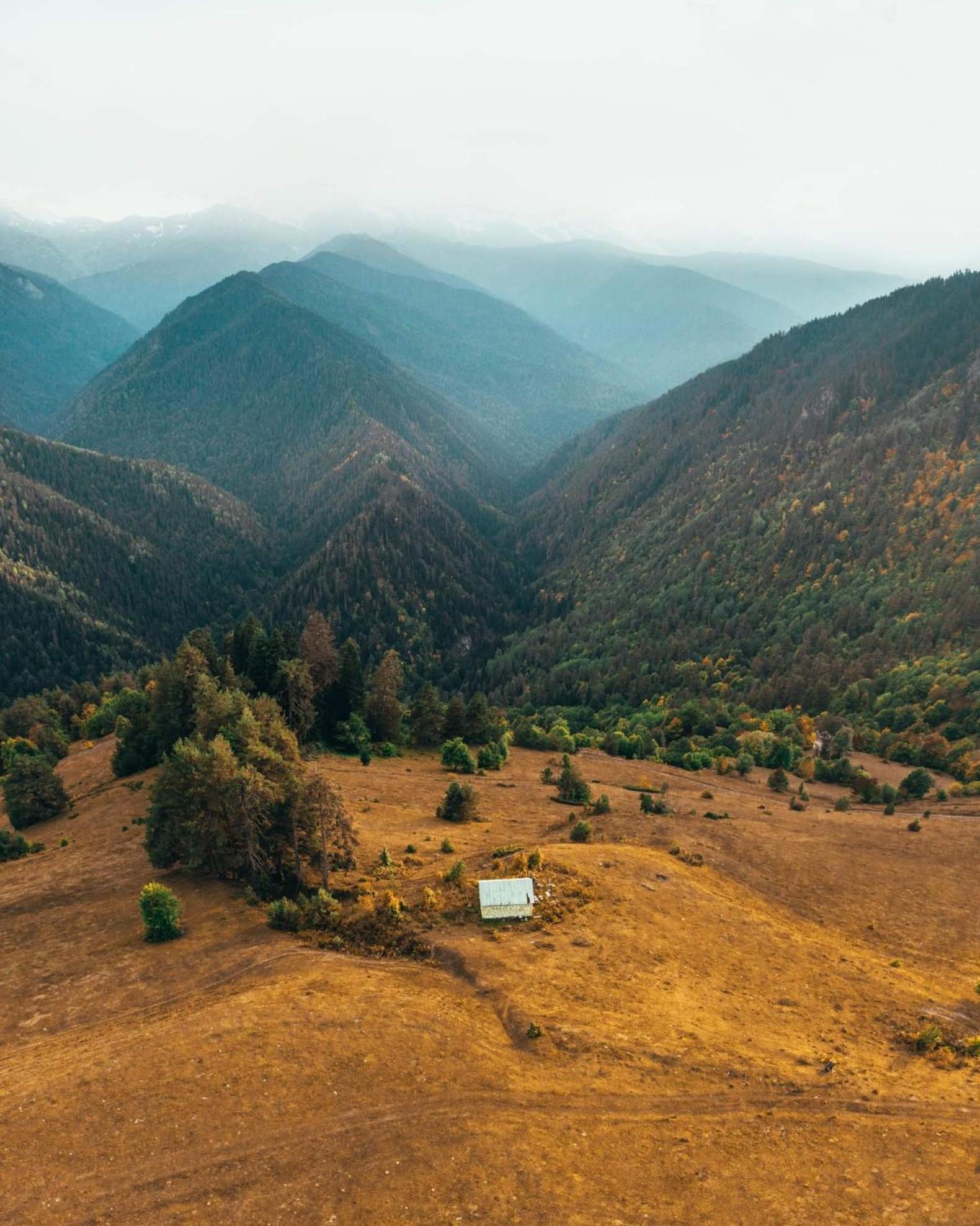 Heshkili huts and cabins Svaneti