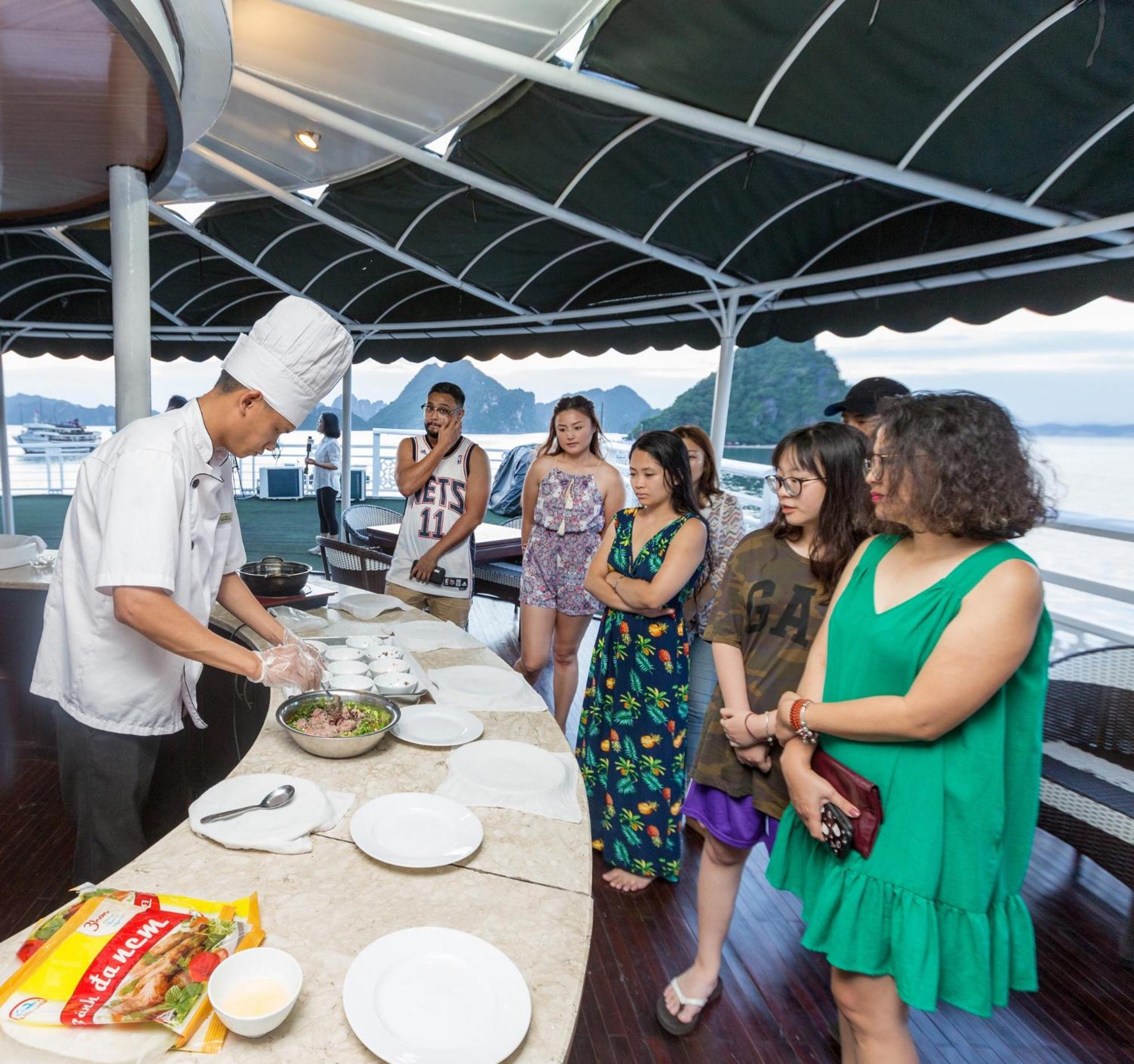 Starlight Cruise view 3