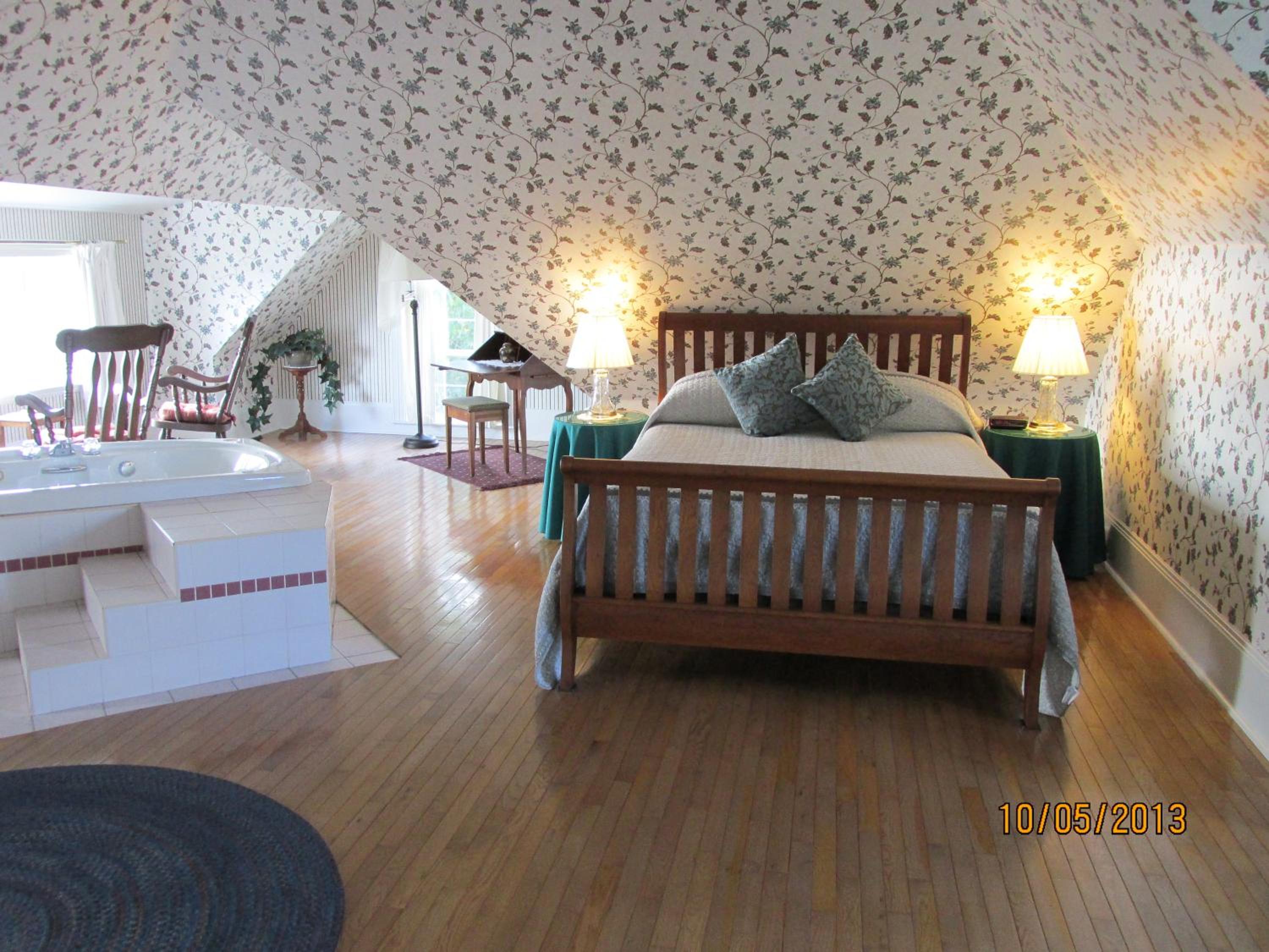Louisbourg Harbour Inn