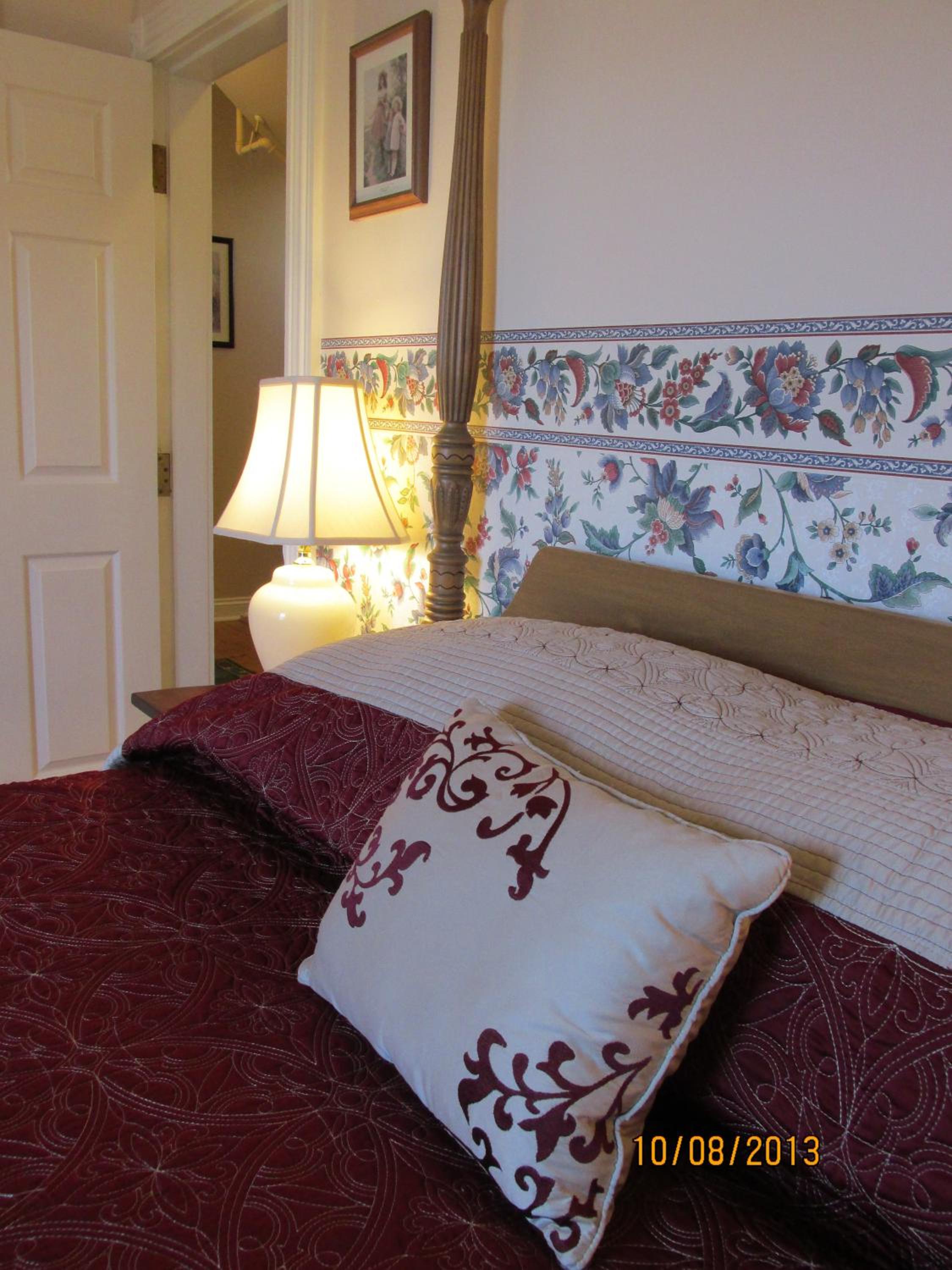 Louisbourg Harbour Inn