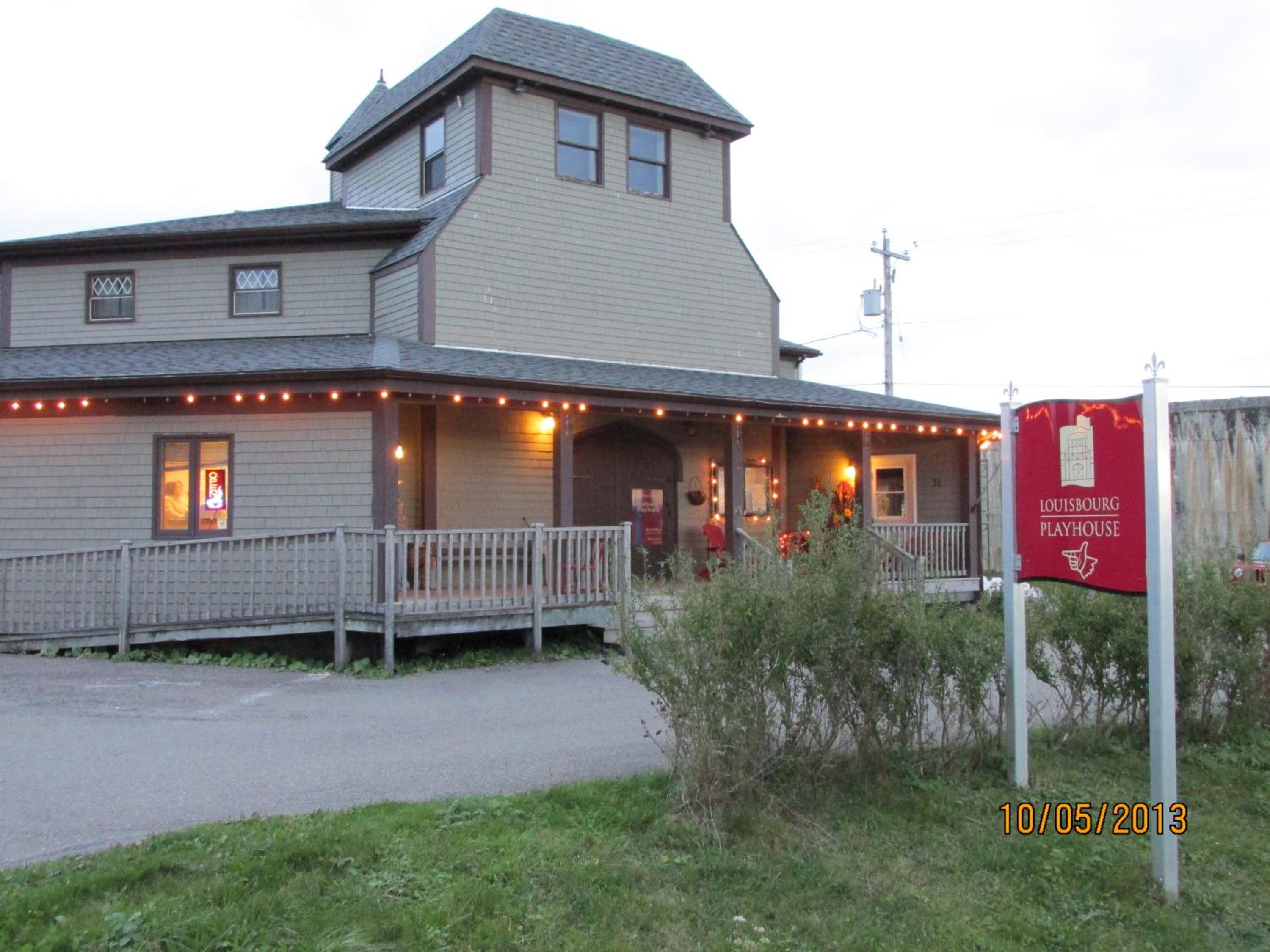 Louisbourg Harbour Inn