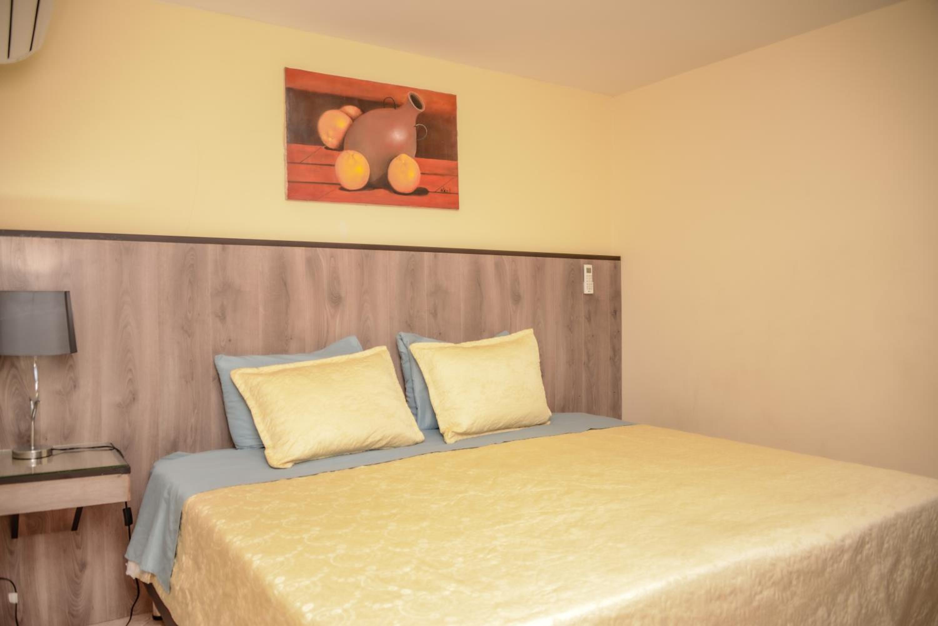 The 9's Apartahotel