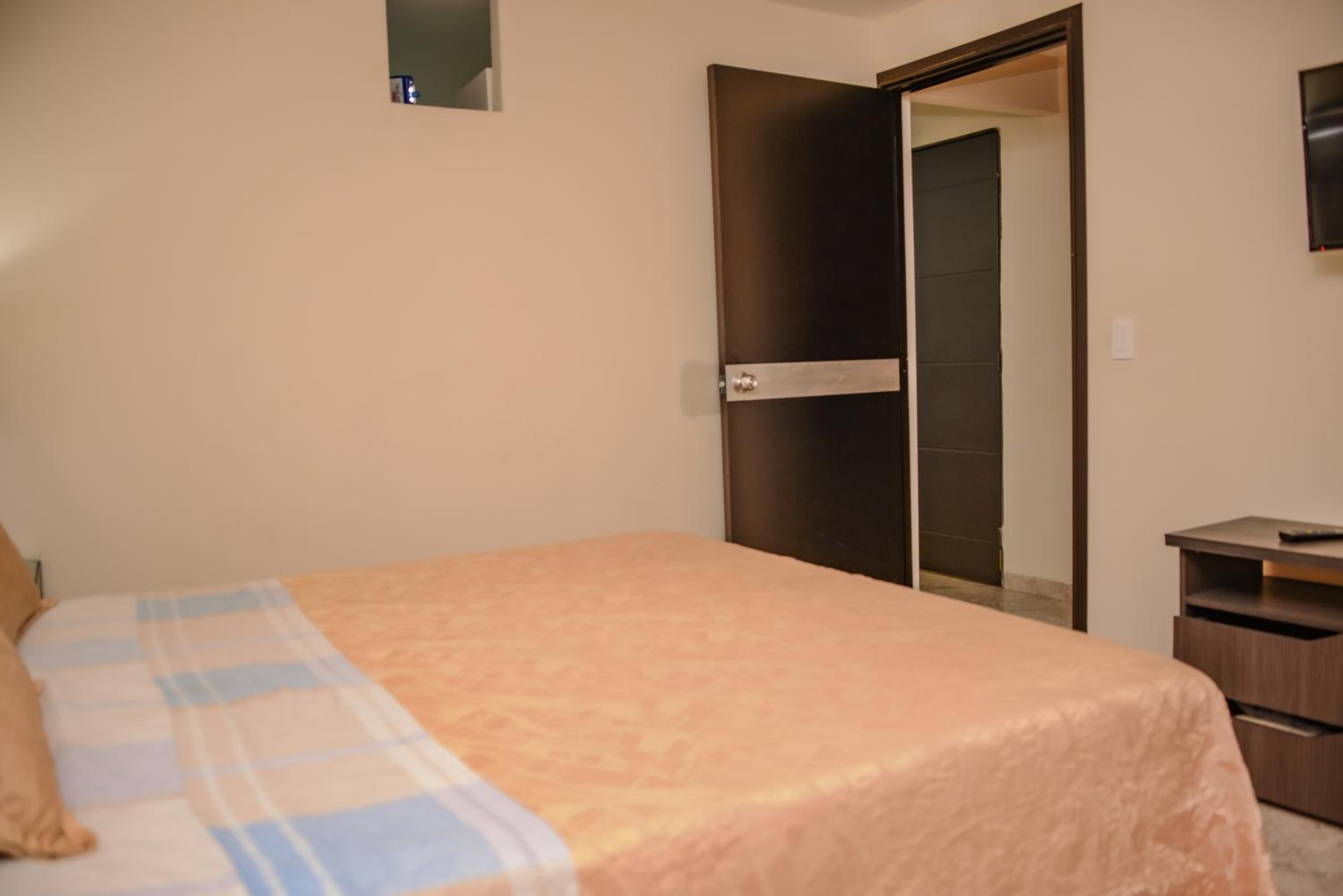 The 9's Apartahotel