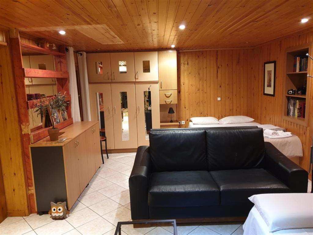 Stone Guesthouse view 4