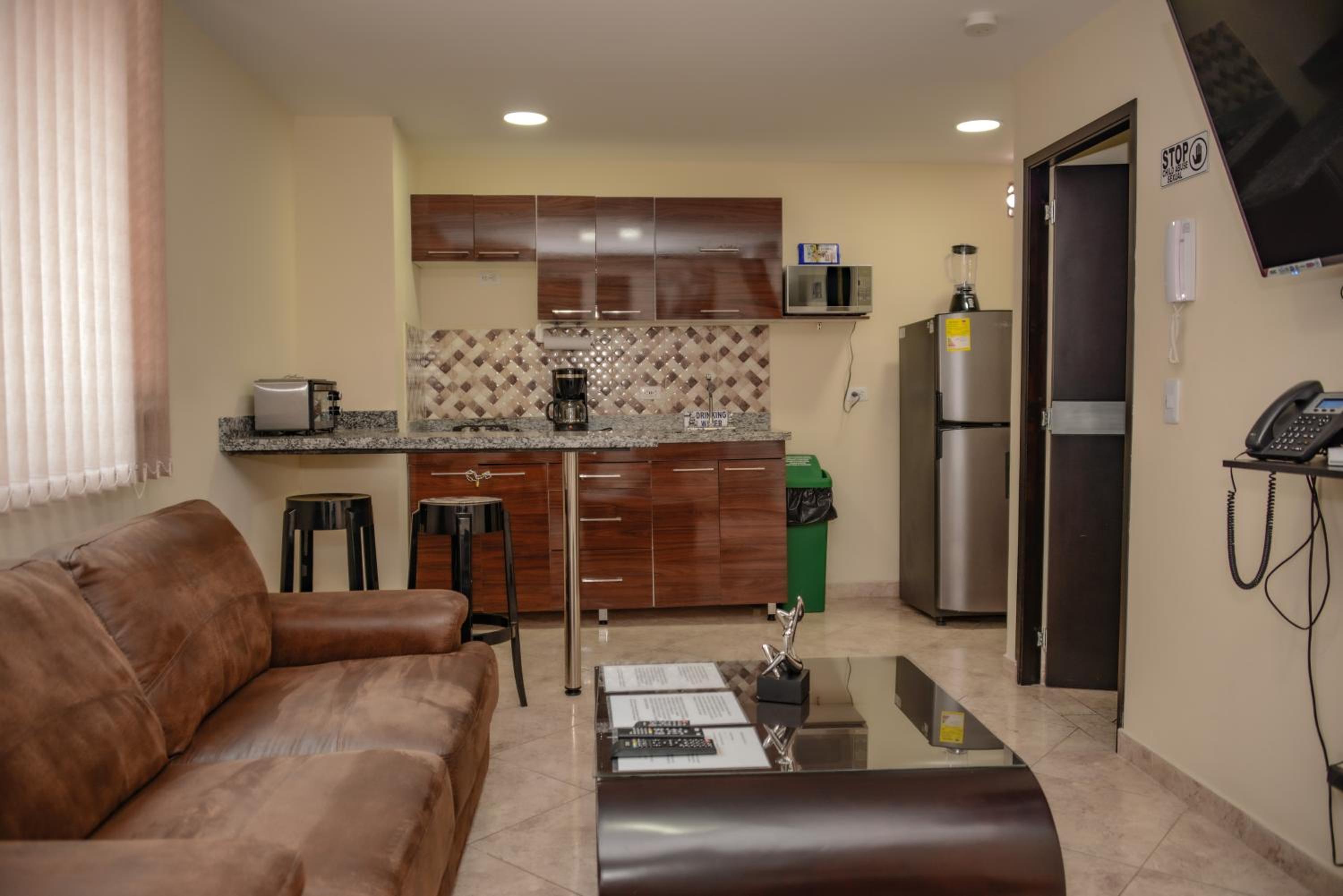 The 9's Apartahotel