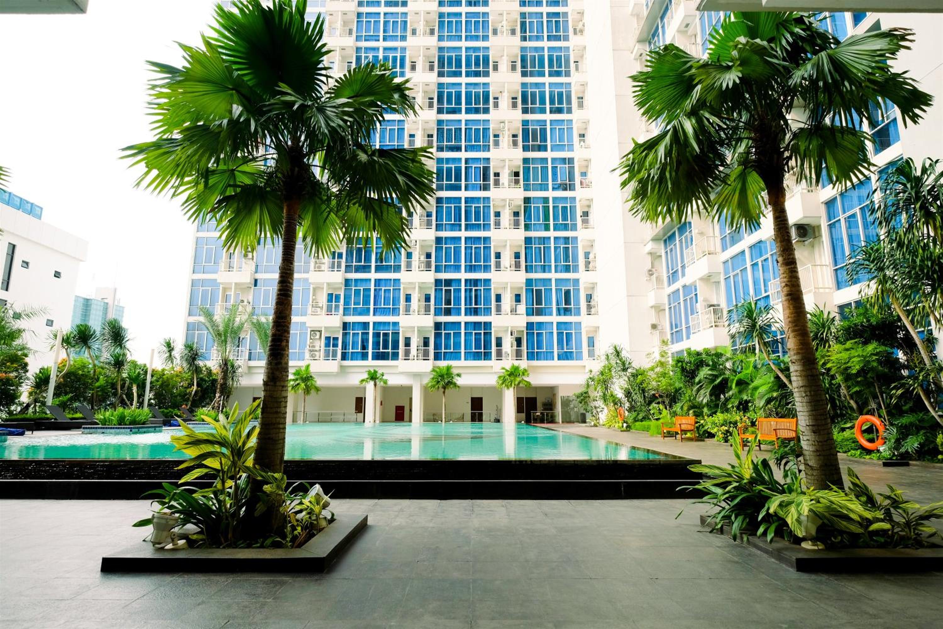 Strategic Studio Apartment at Capitol Park Residence By Travelio