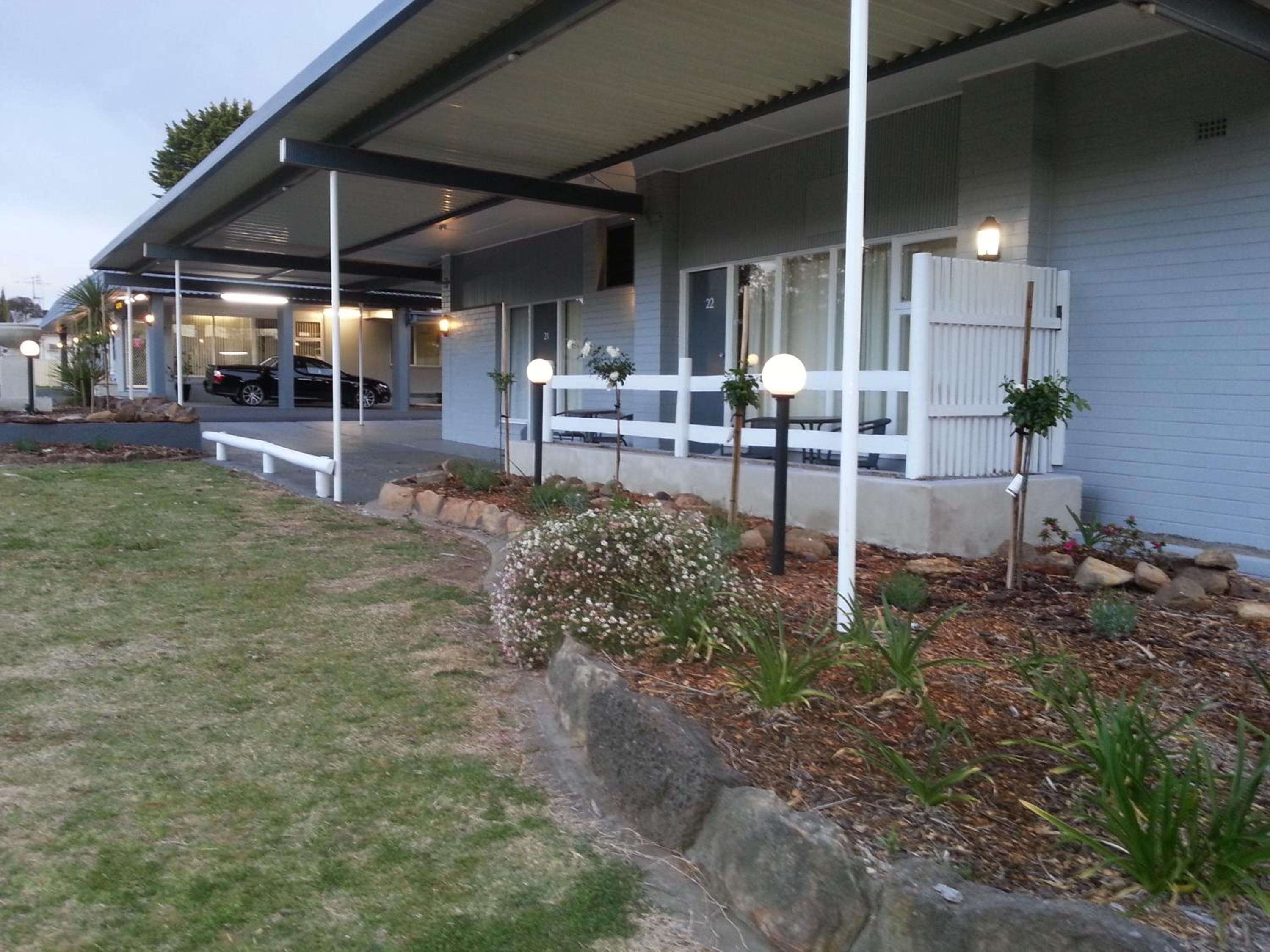 Yass Motel