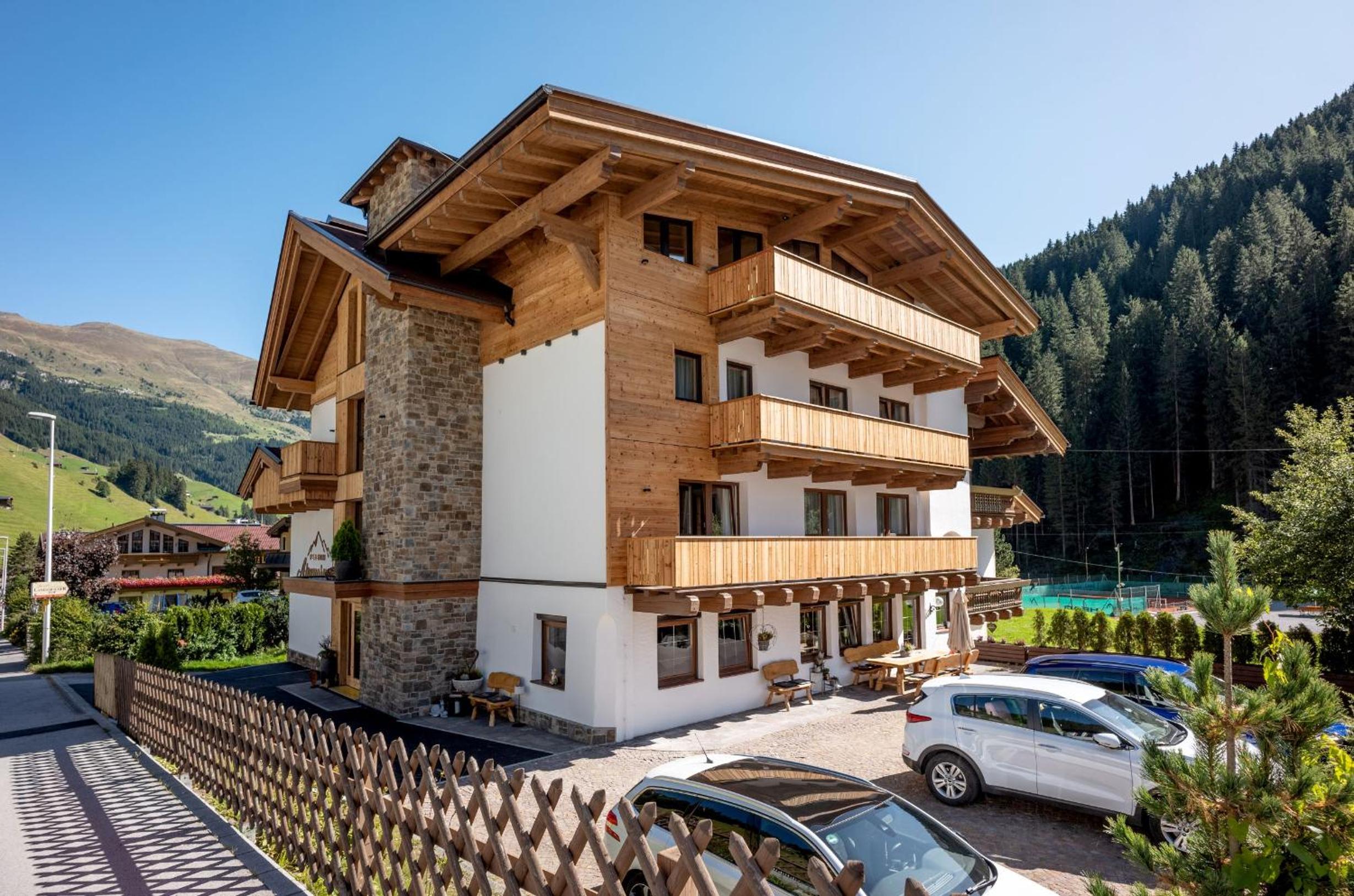 Hotel Pension Alpengruß