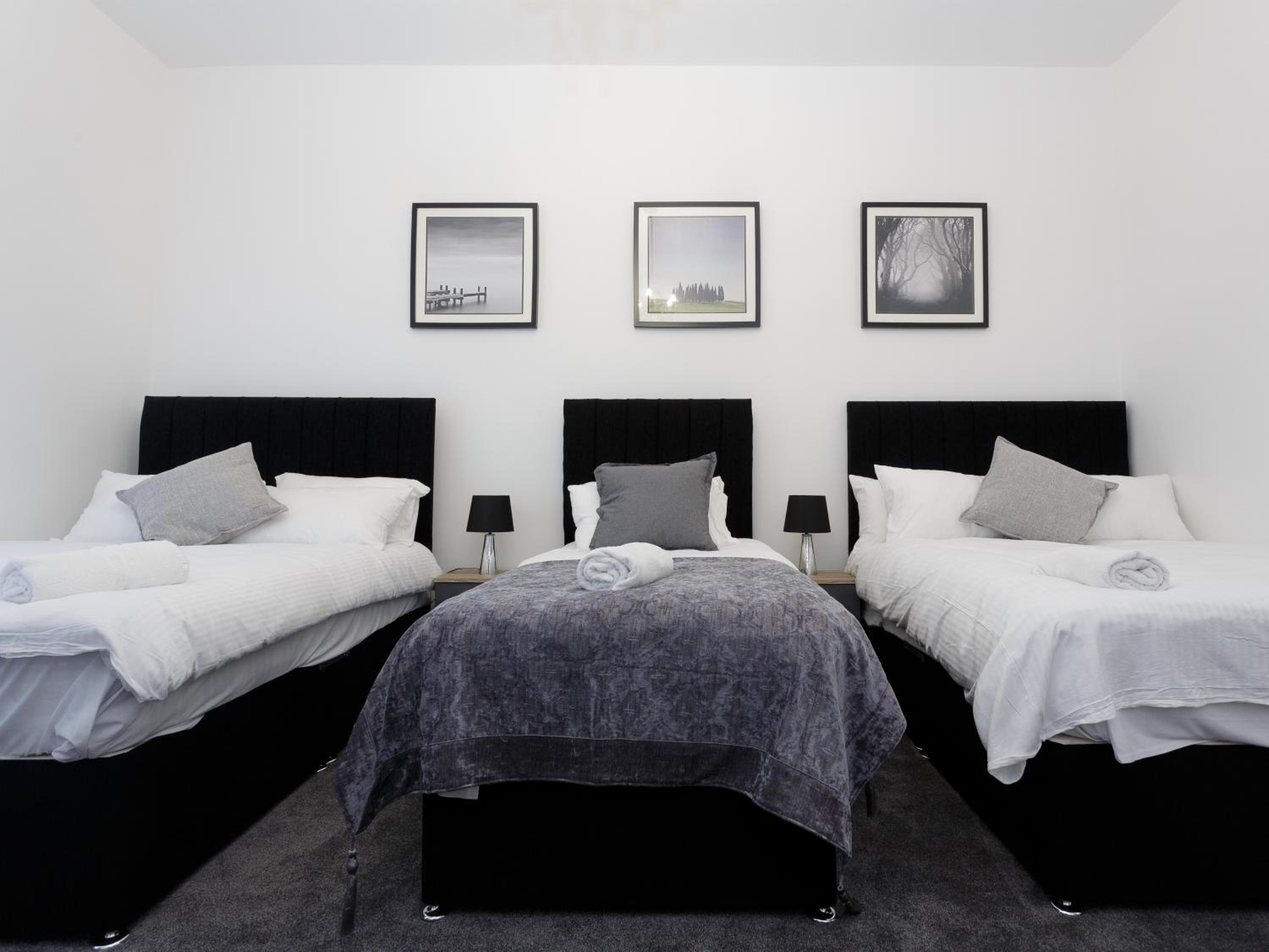 Live in Leeds Greenhill Bungalows