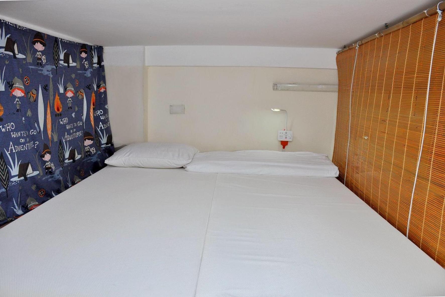 Ubuntu Hostel and Tour