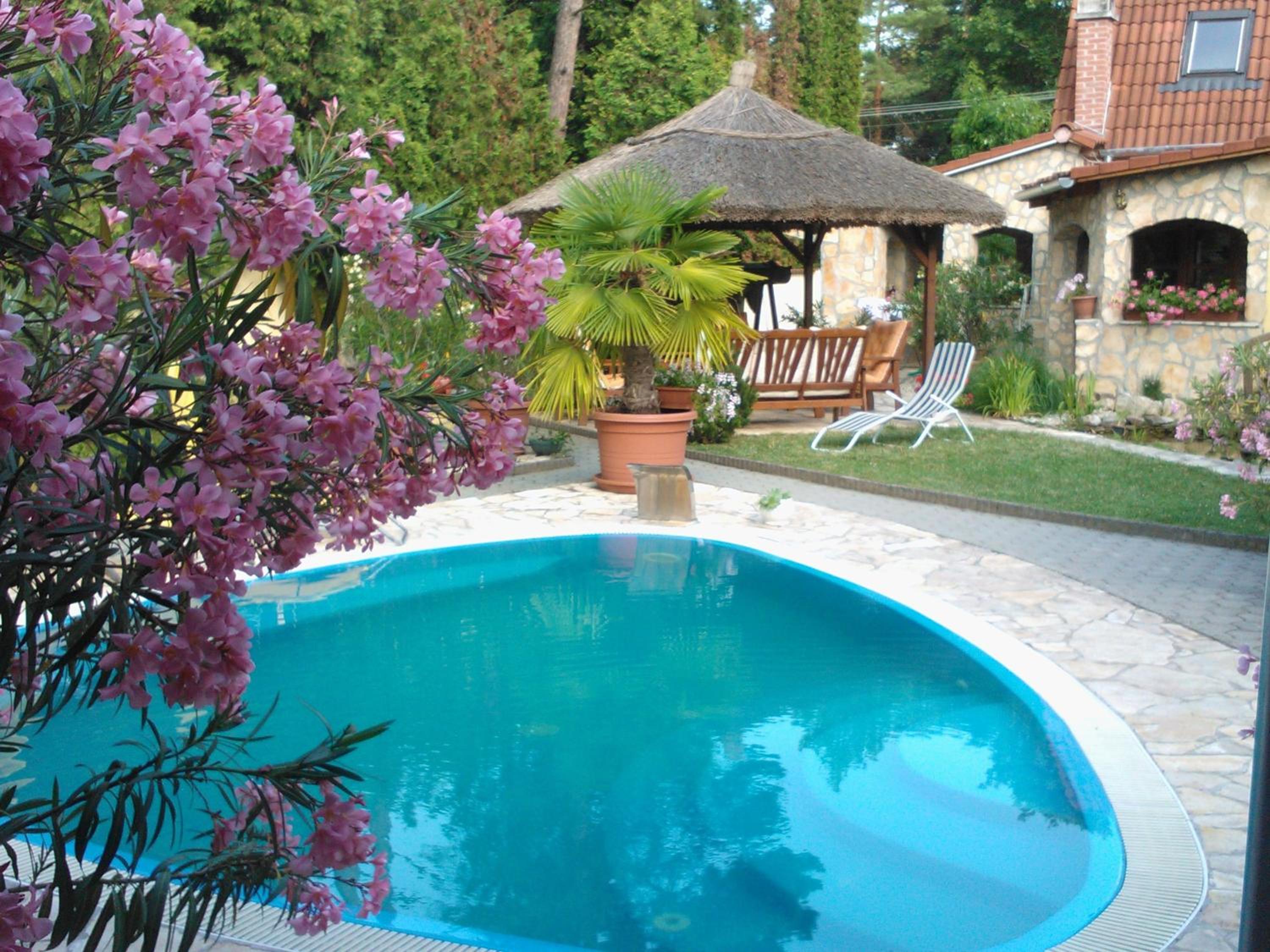 Mediterrán Apartmanház Szántód view 2