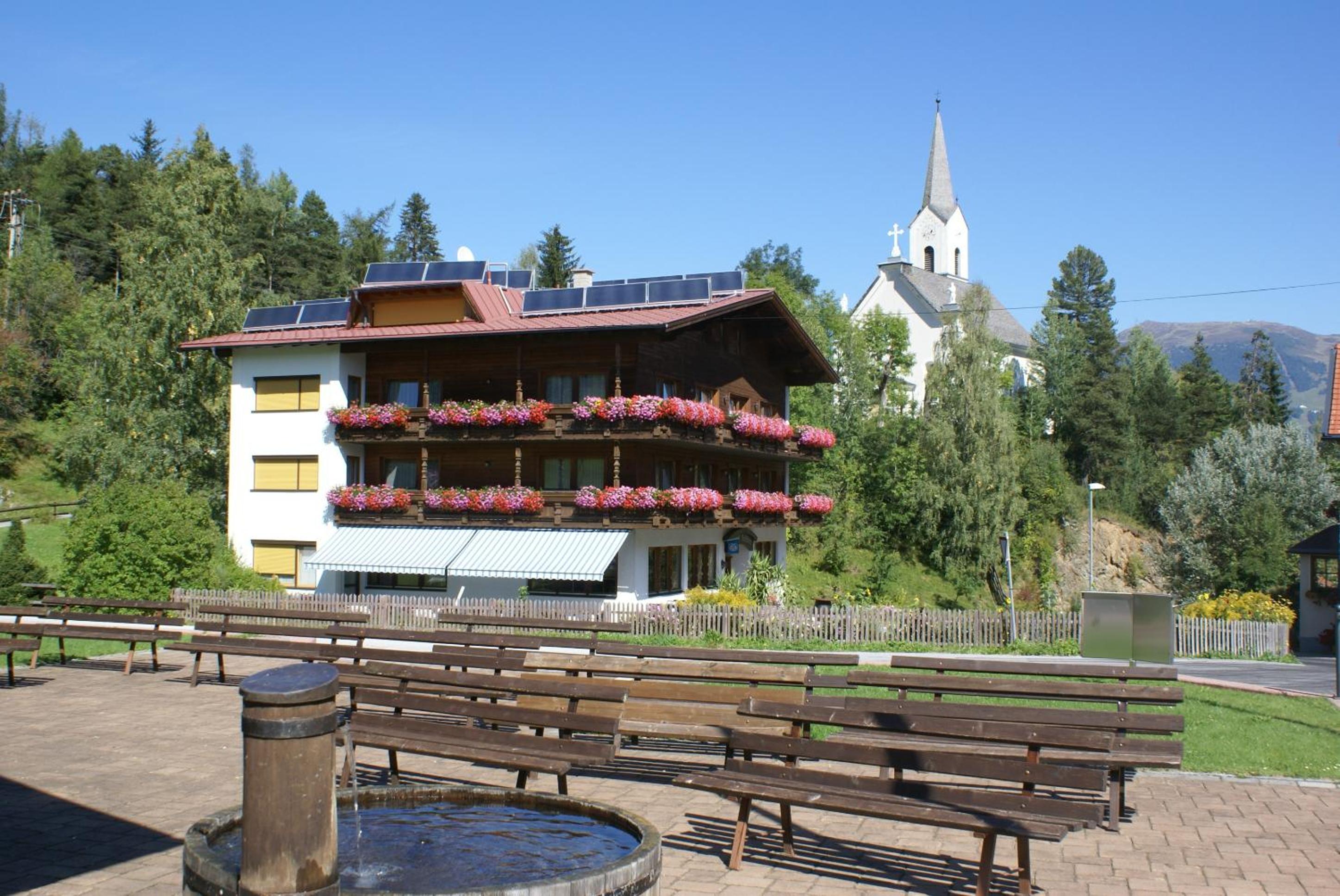 Photo 15
