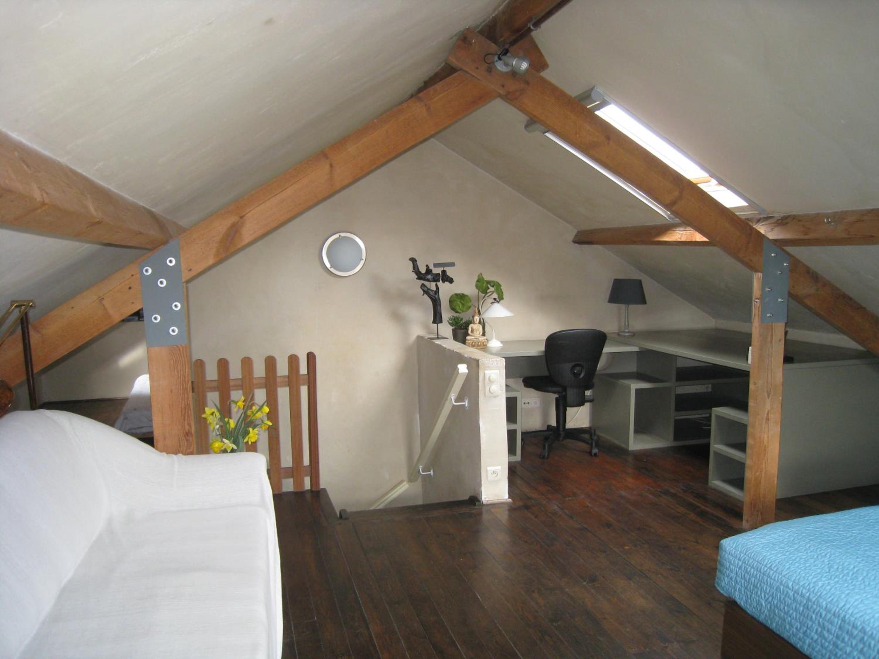 Vakantiehuis in de velden met zwemvijver en Jeu de Boules baan