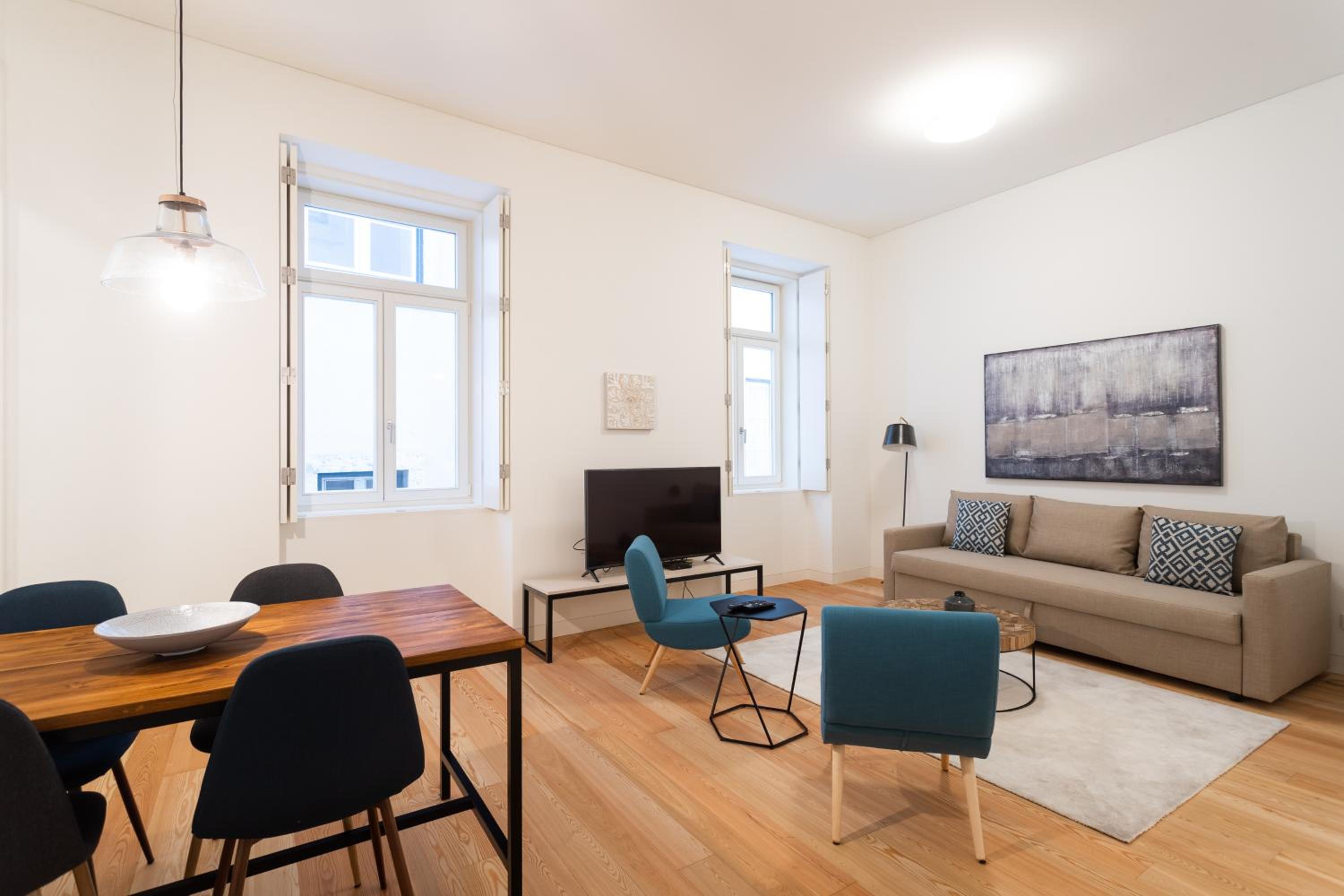 FLH Chiado Trendy Apartment view 5