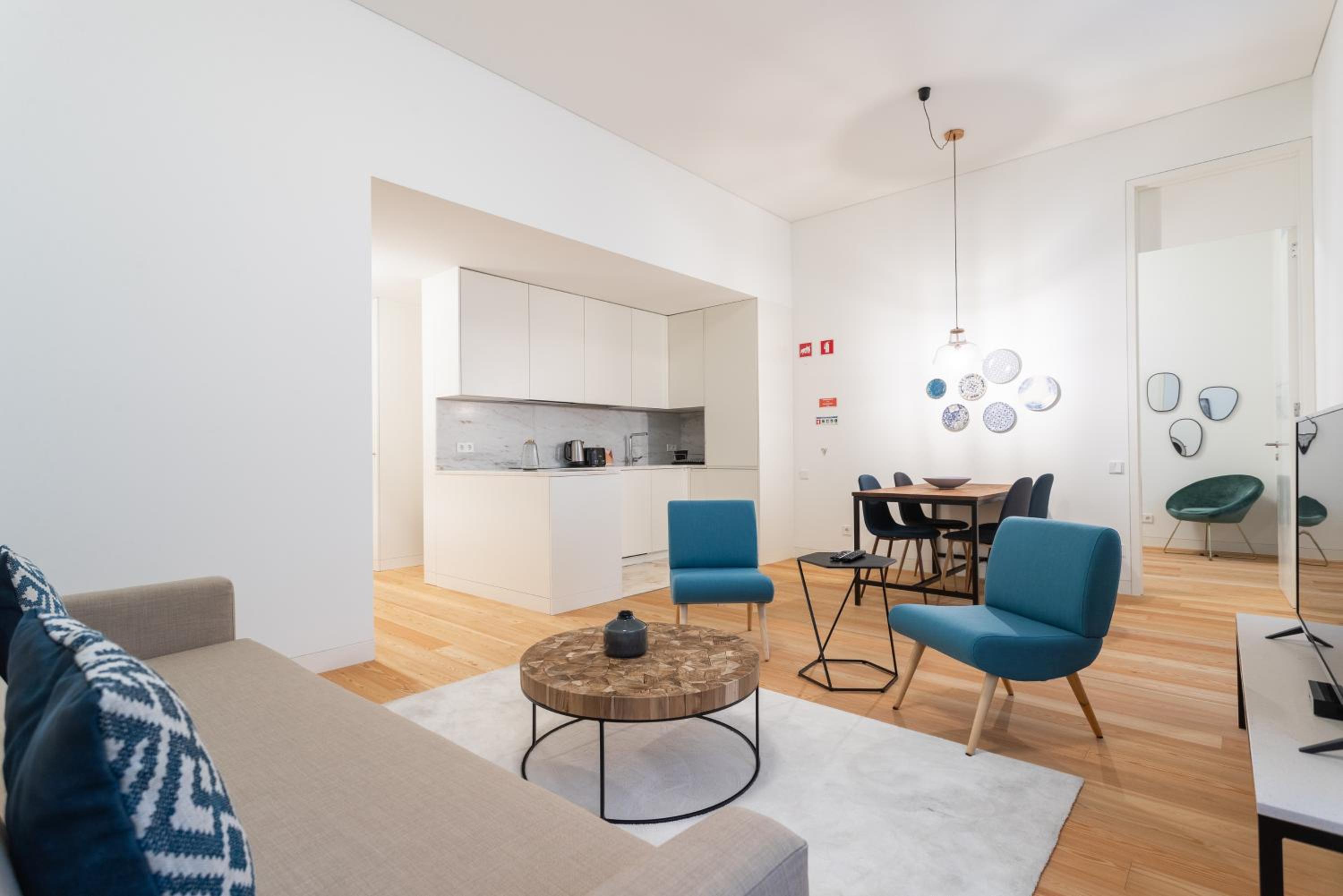 FLH Chiado Trendy Apartment view 3