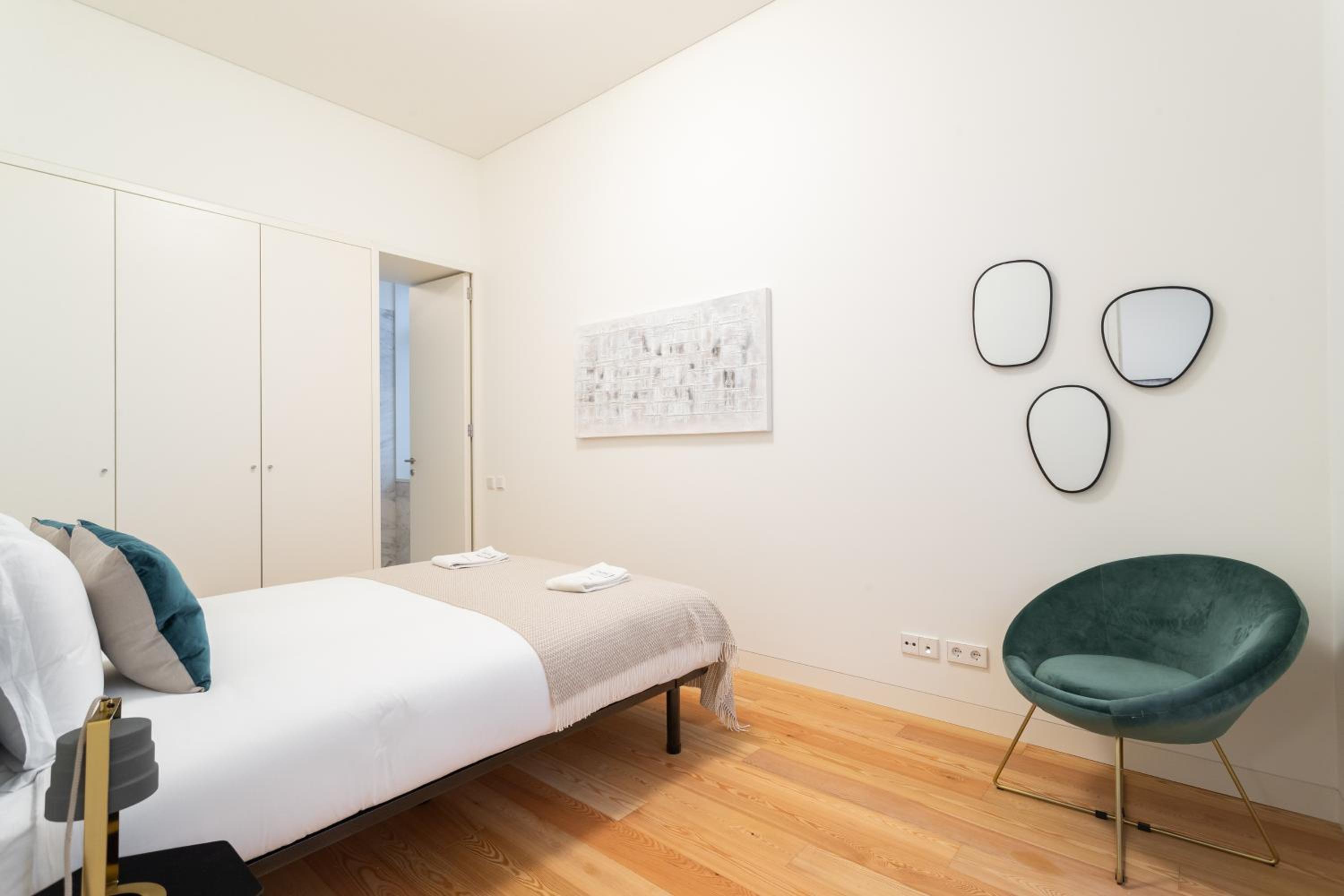 FLH Chiado Trendy Apartment view 2