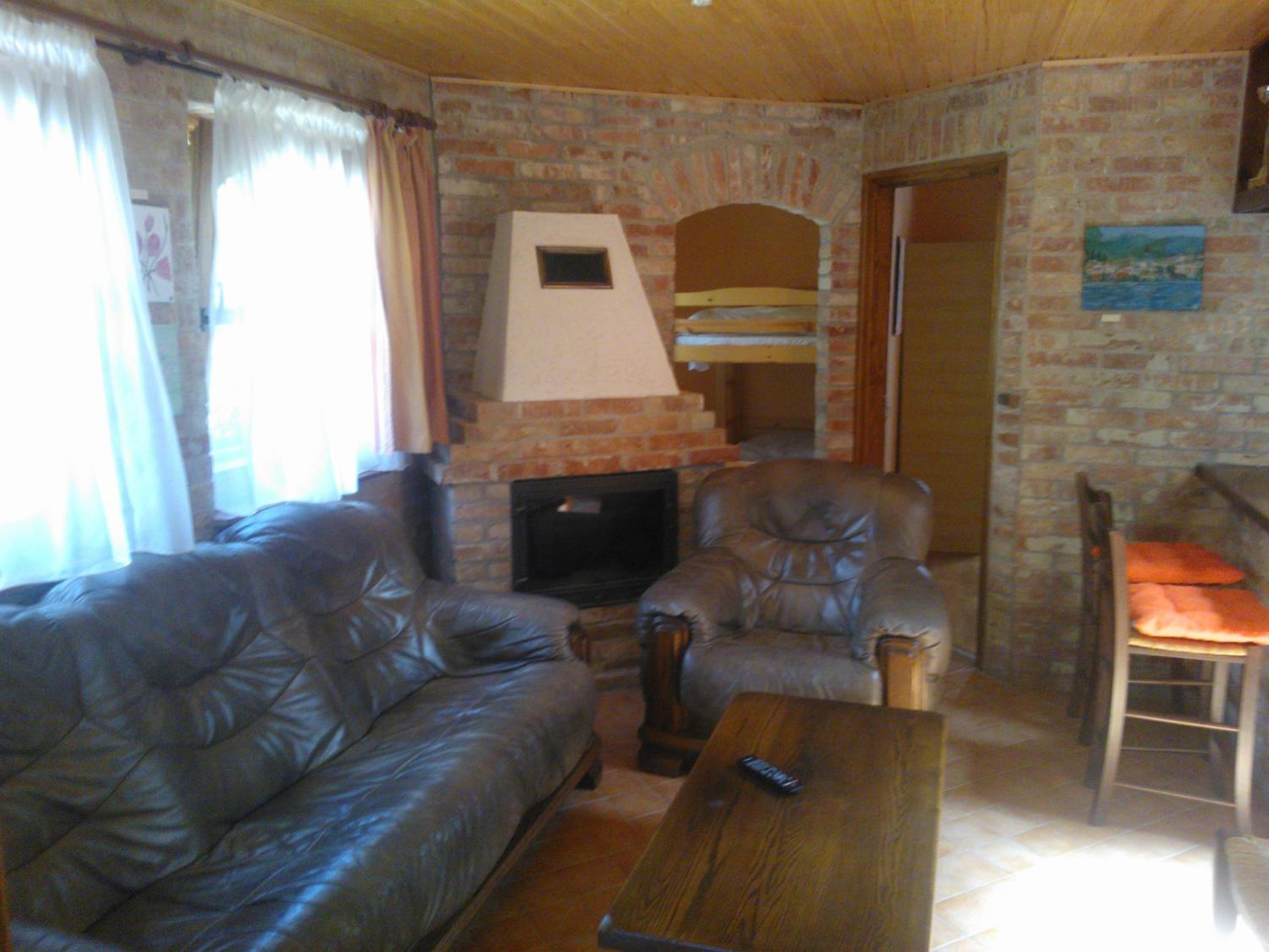 Photo 32