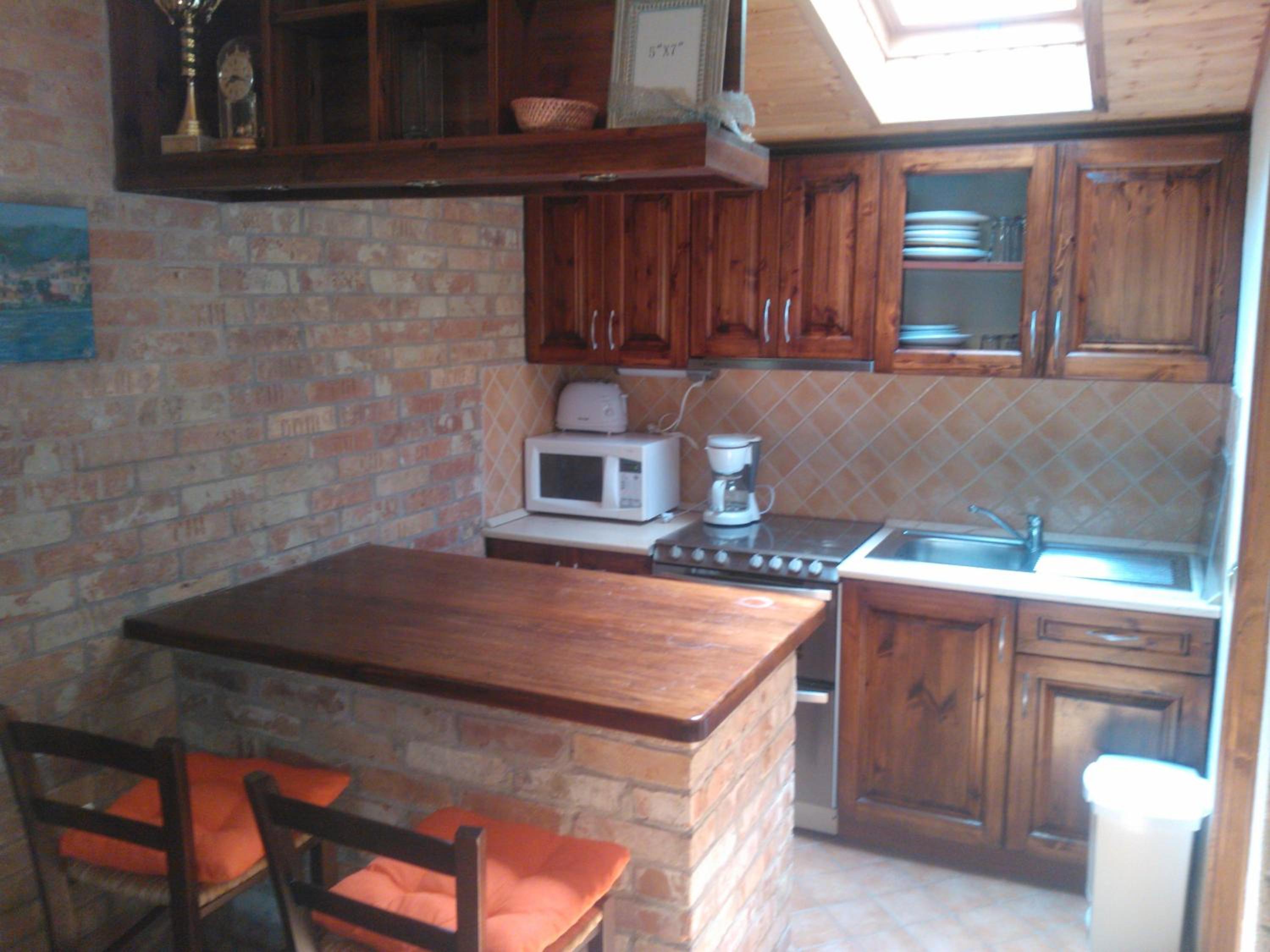 Photo 33