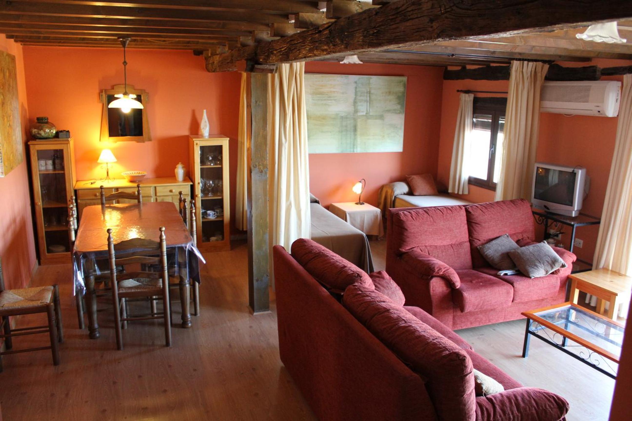 Apartamentos Rurales La Lancha