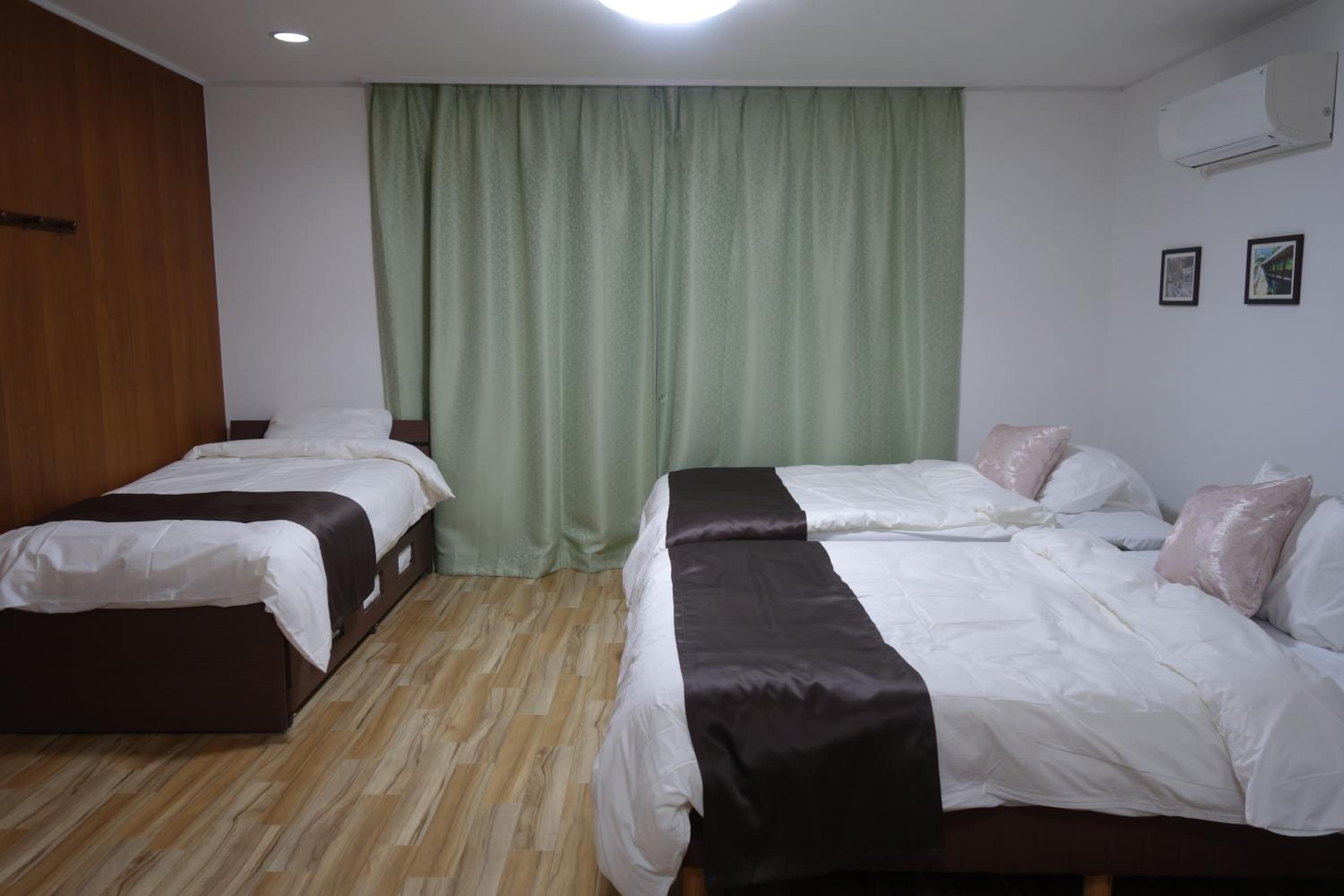 Taro's House Kamakura Hase