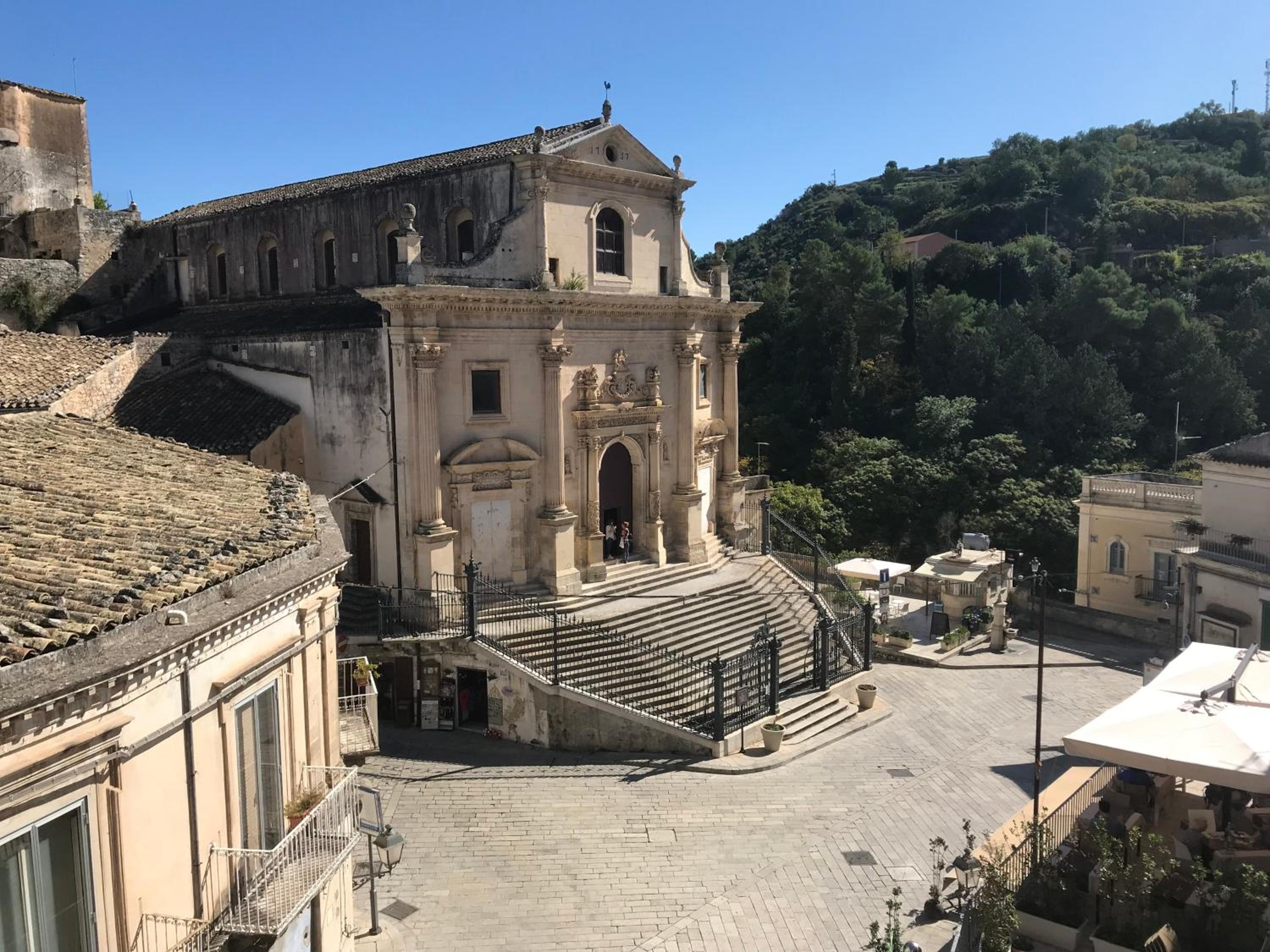 PIETRAVIVA view 5