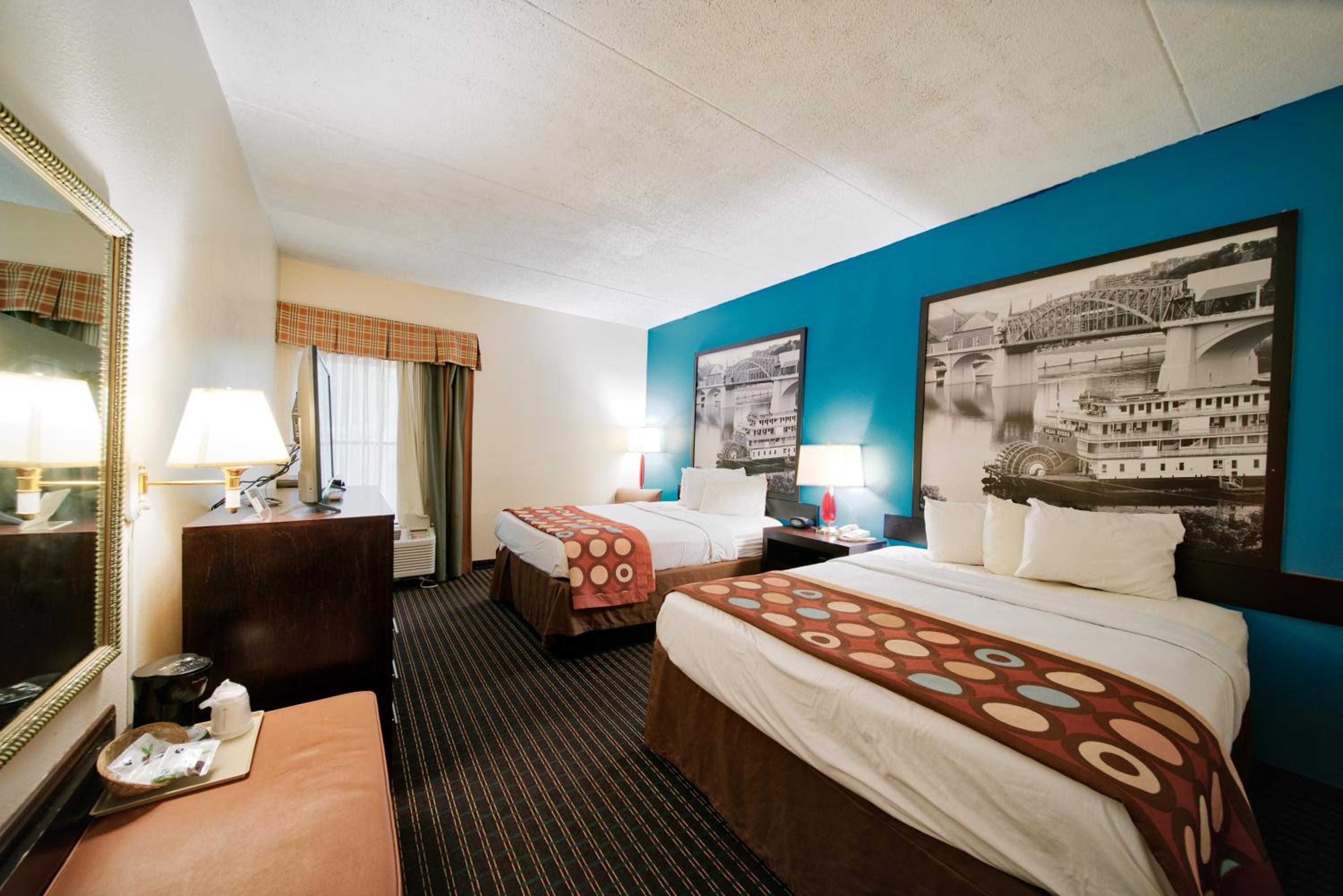 Photo 33