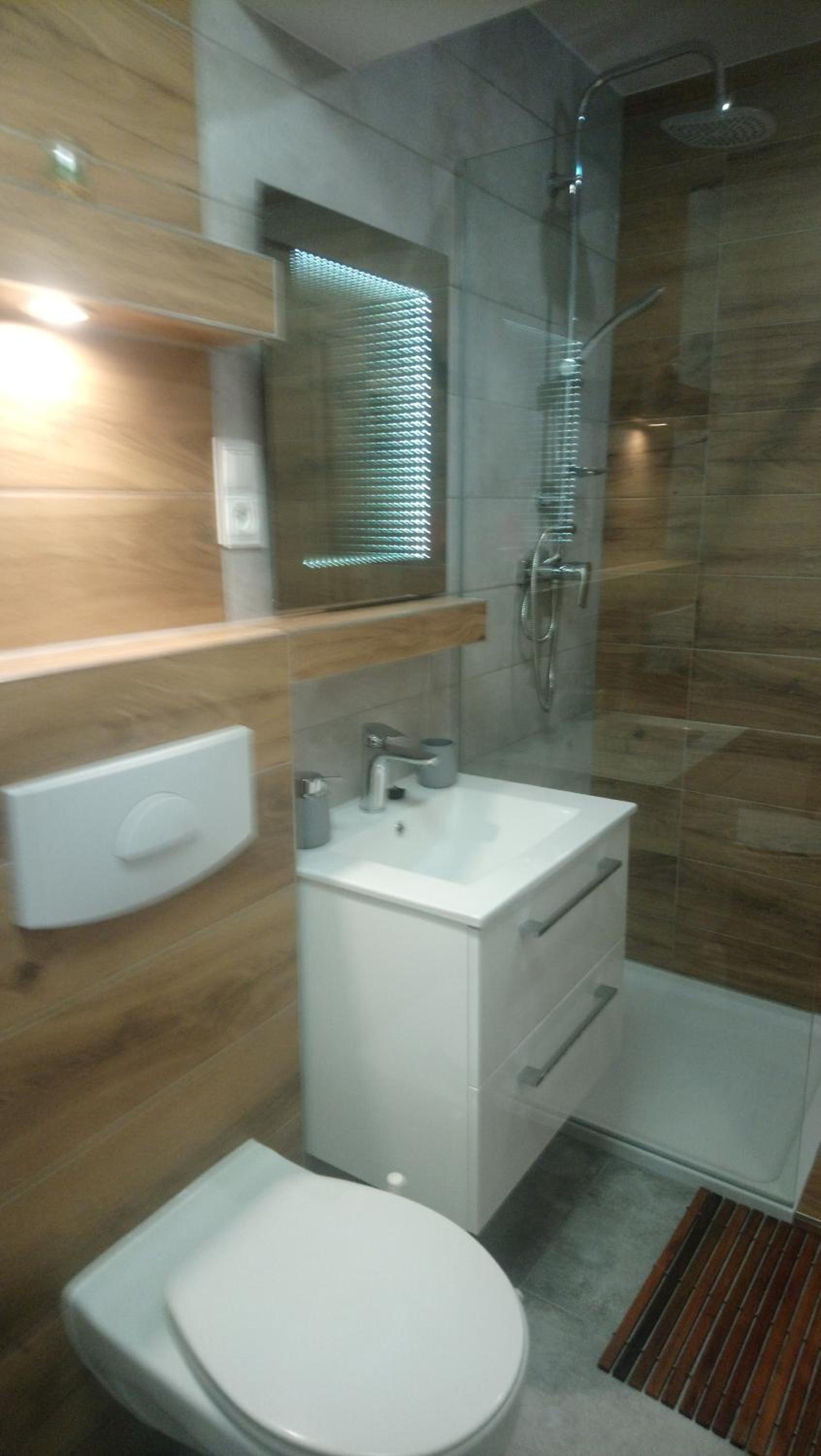 apartament z widokiem na jezioro view 3