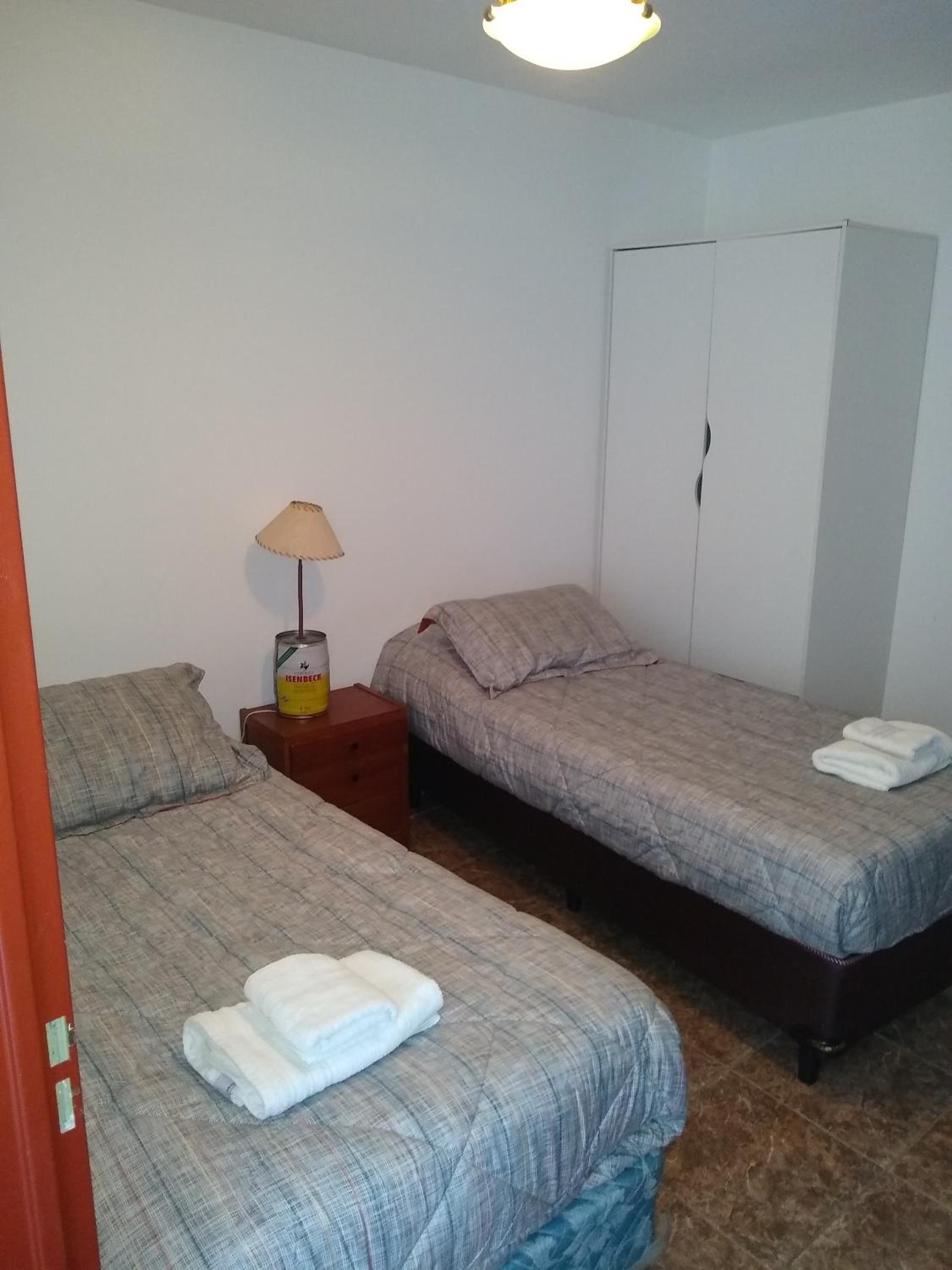 Amplio departamento Barrio Jardin