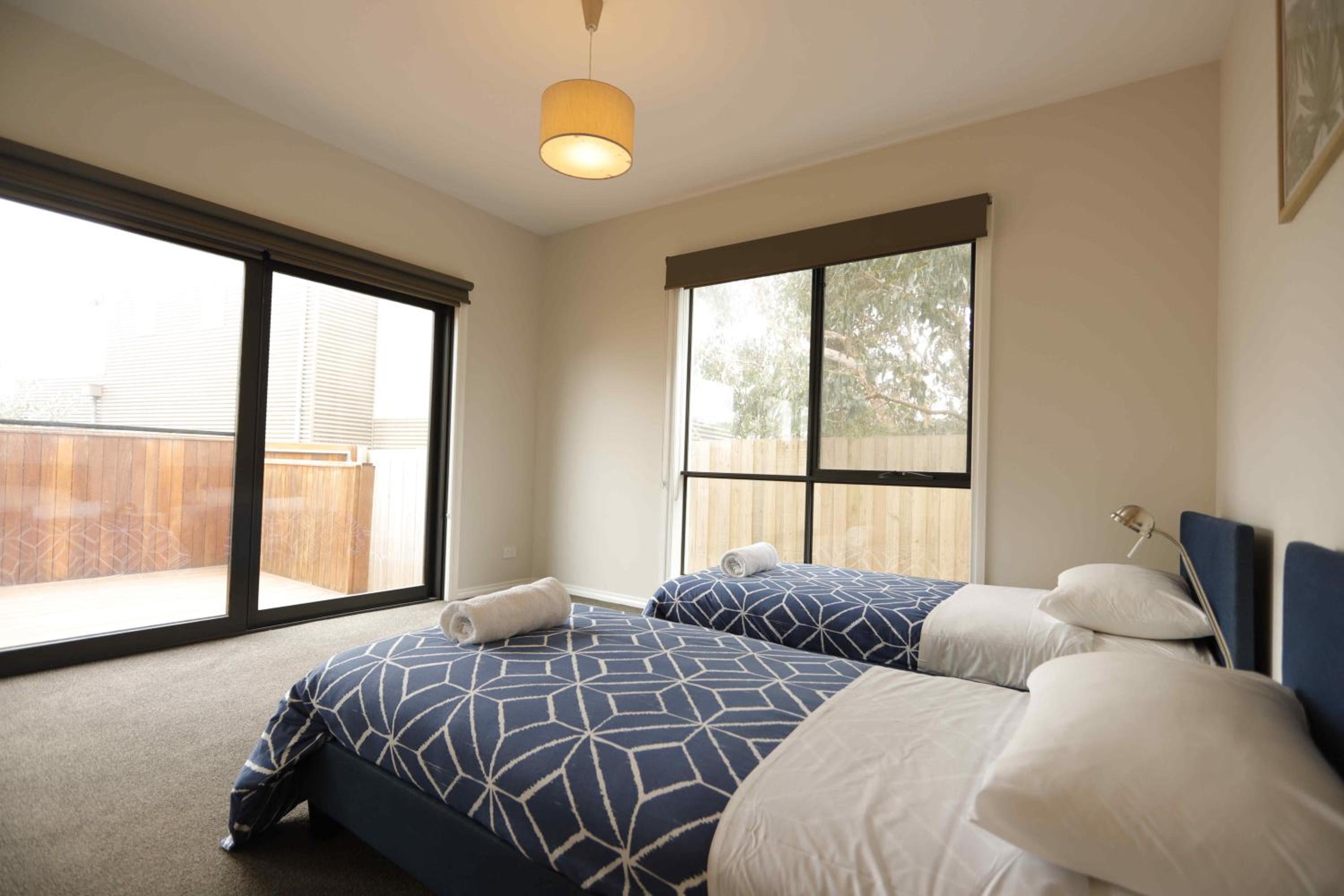 Apollo Bay Seal Apartments
