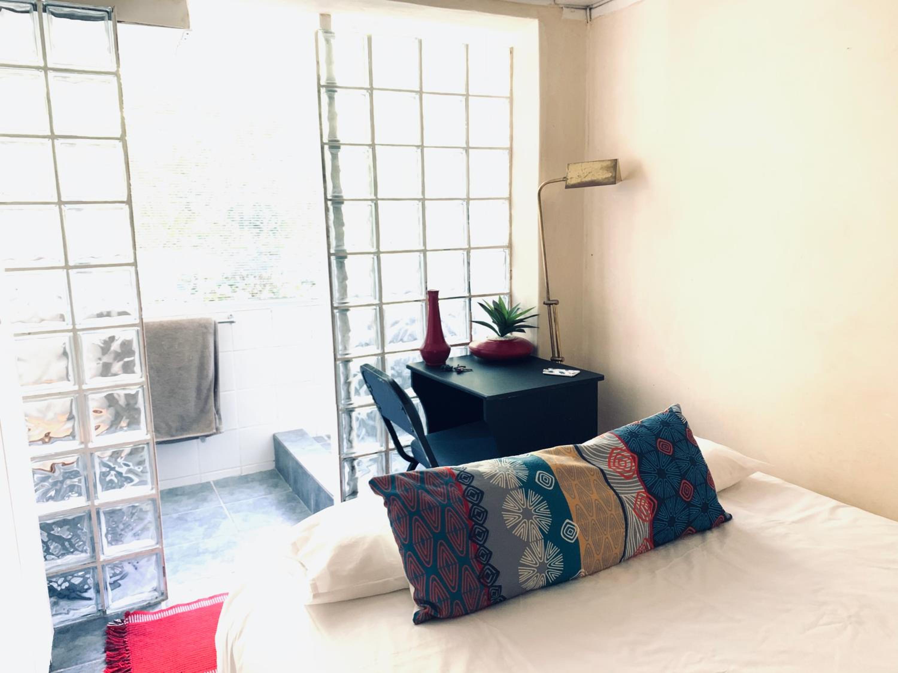 Silverhill rentals view 4