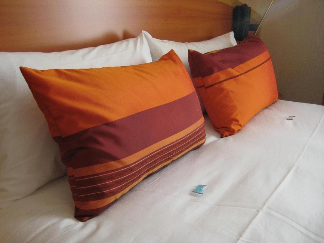 Kyriad Hotel Lamballe - Property Image 2