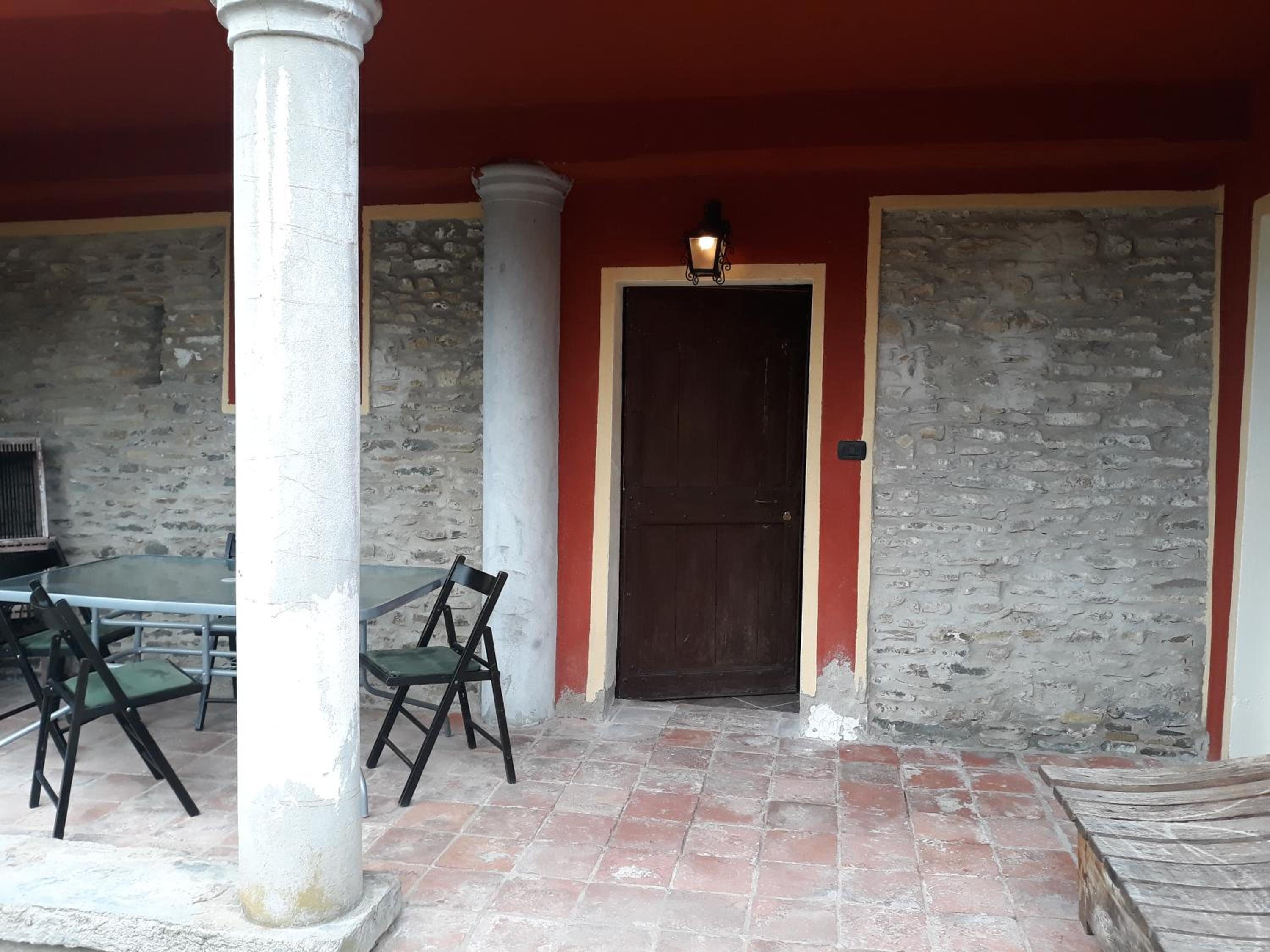 Photo 42