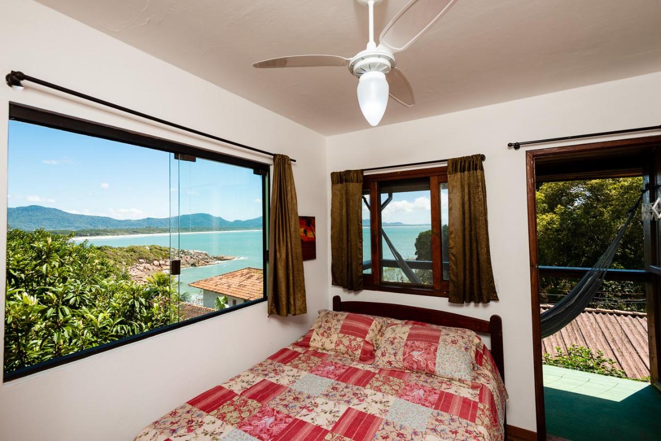 Sunset Strip Eco Apartments