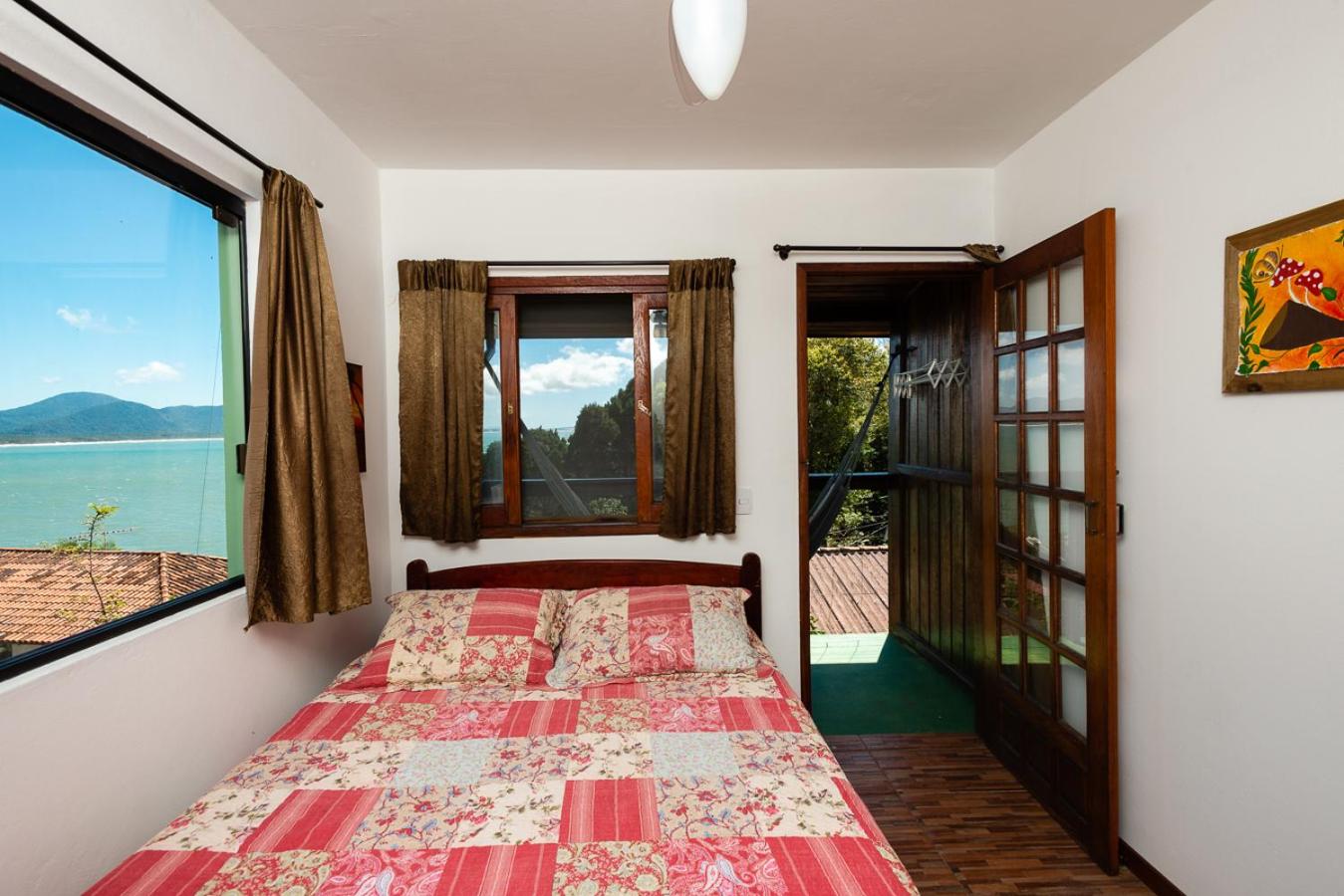 Sunset Strip Eco Apartments