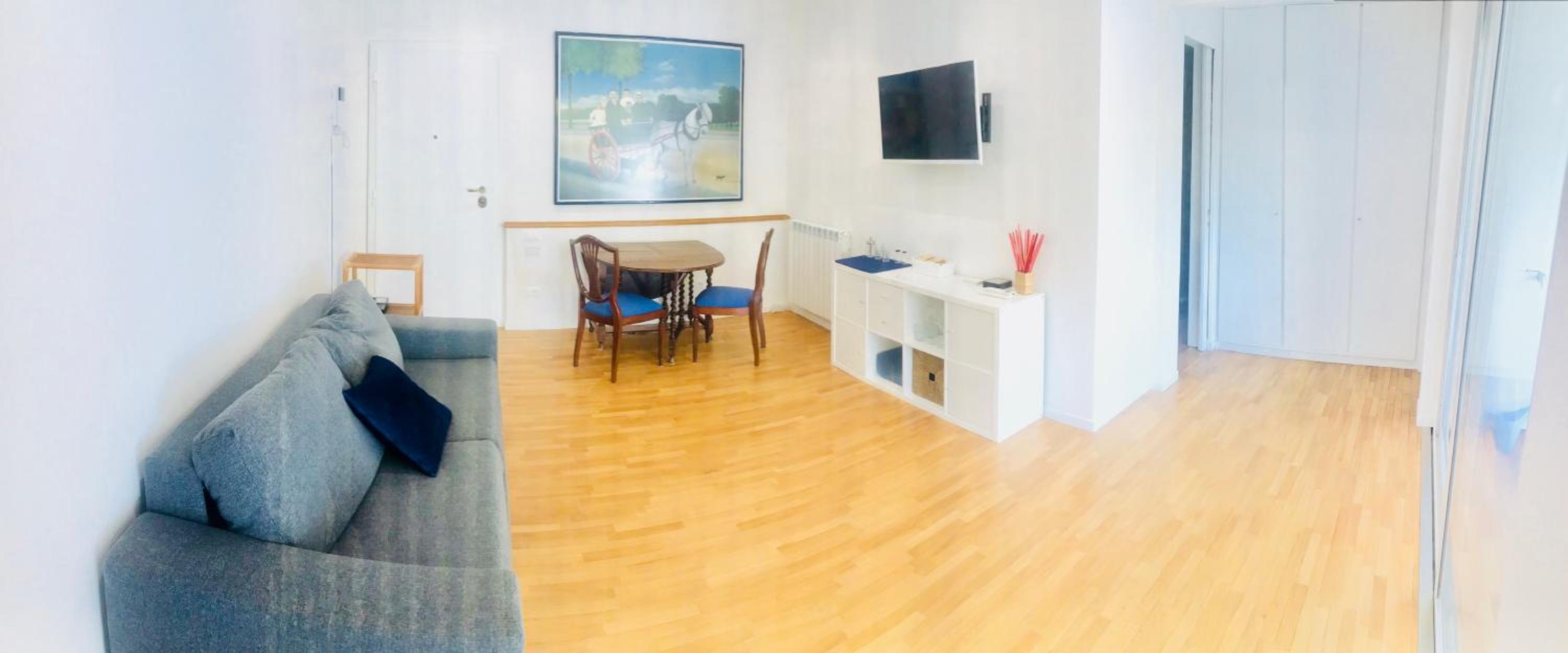 Giulio Cesare Apartment