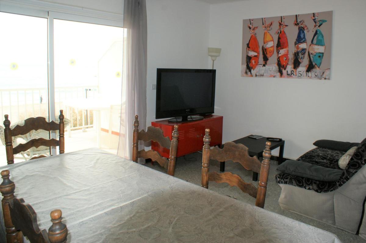 Apartamento En Primera Linea De Mar, Roses photo 5