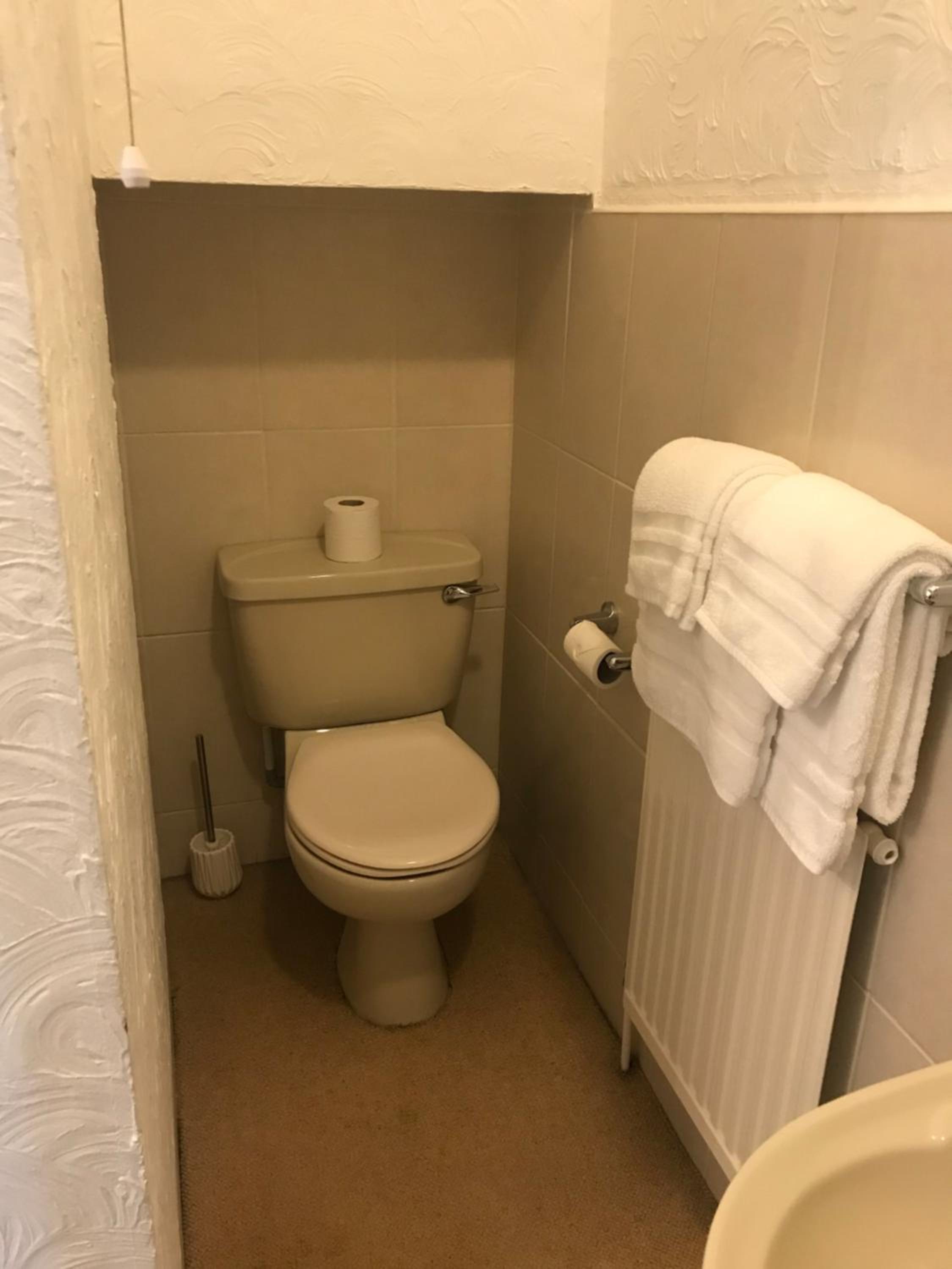 Bridge Farm Hotel