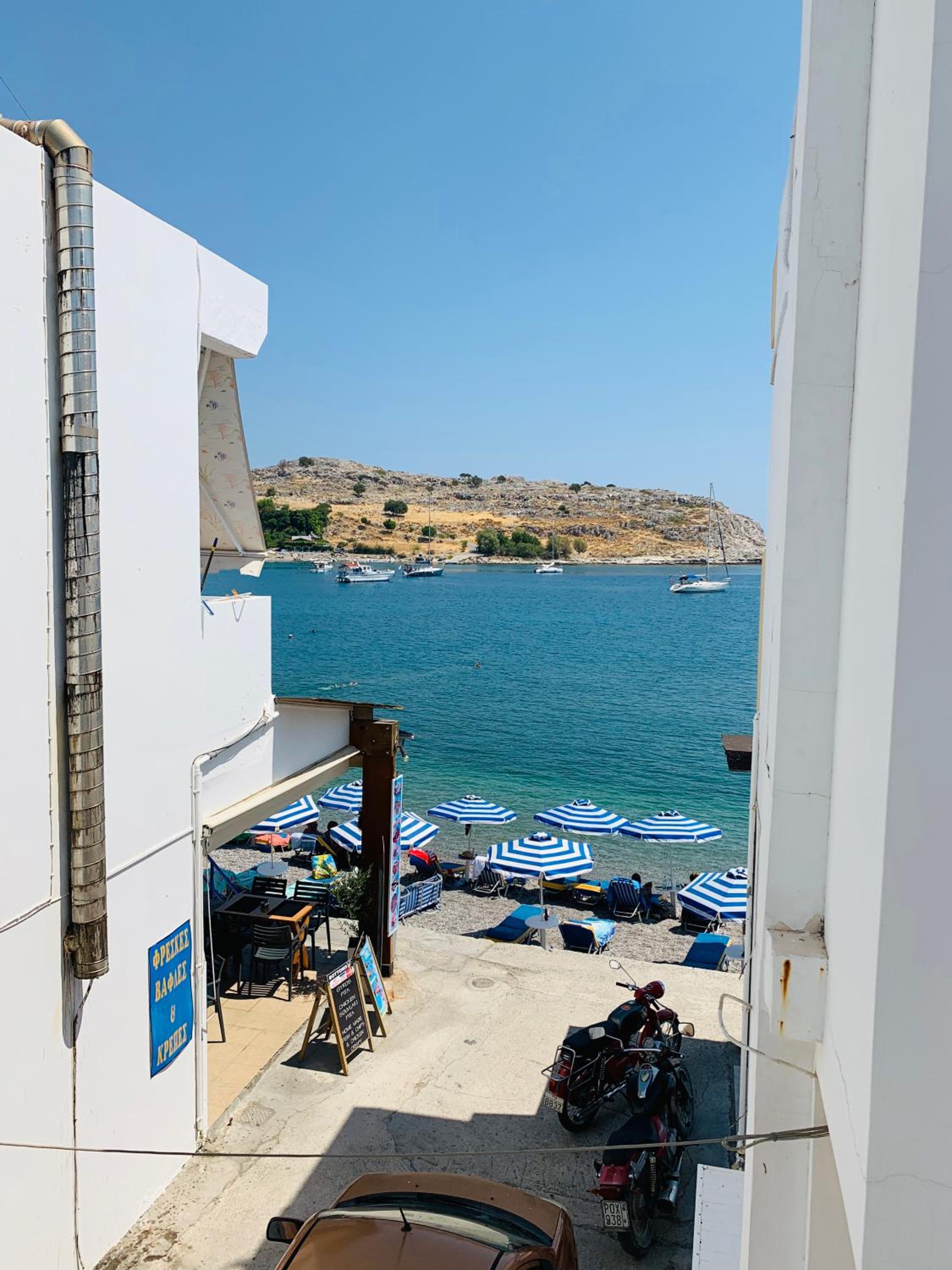 Haraki Beach Mediterranean Retreat