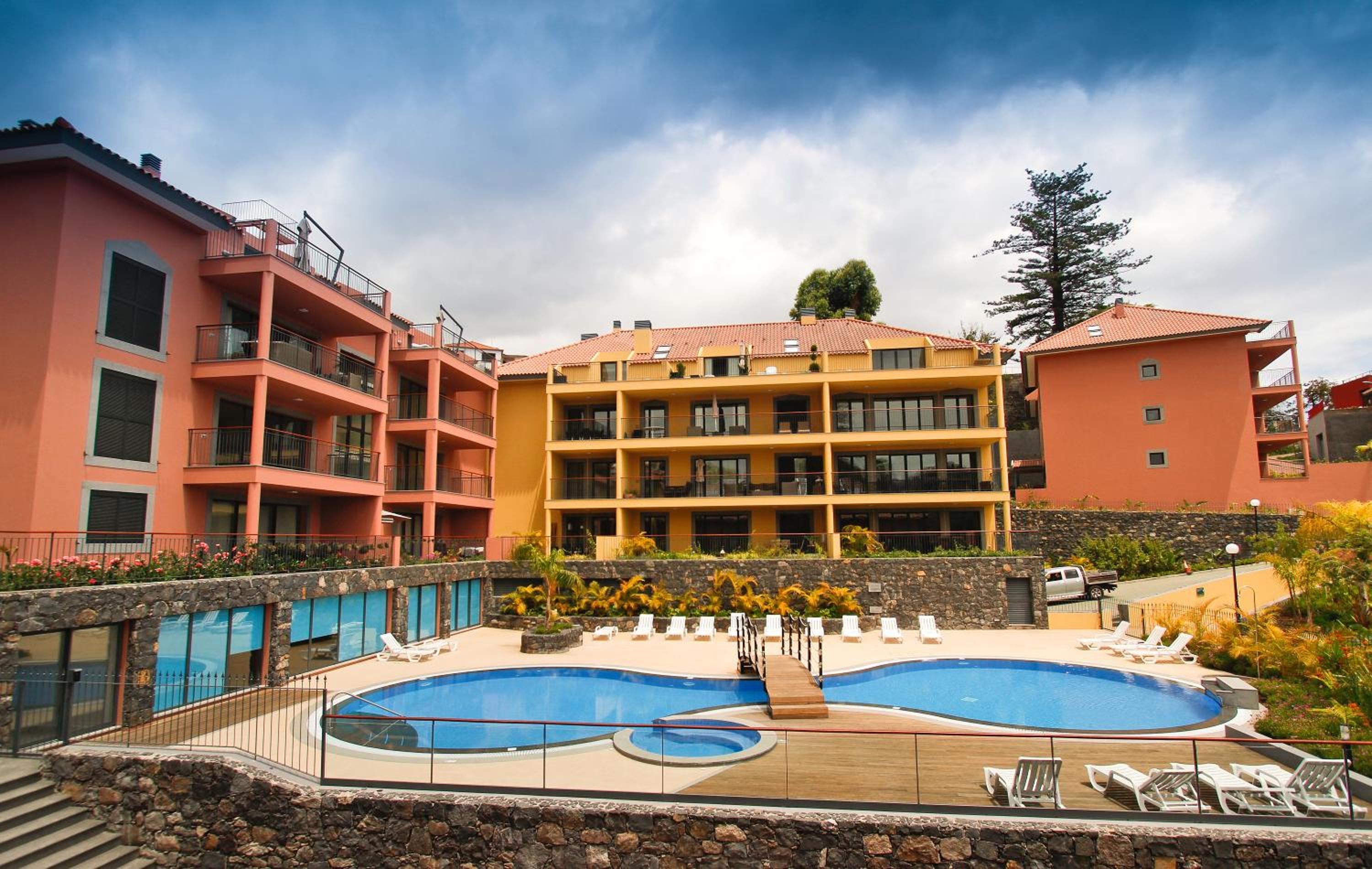 Madeira Luxury Villas Living Funchal view 3