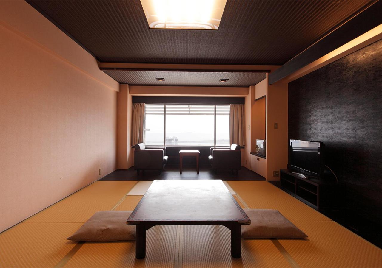 Atami New Fujiya Hotel