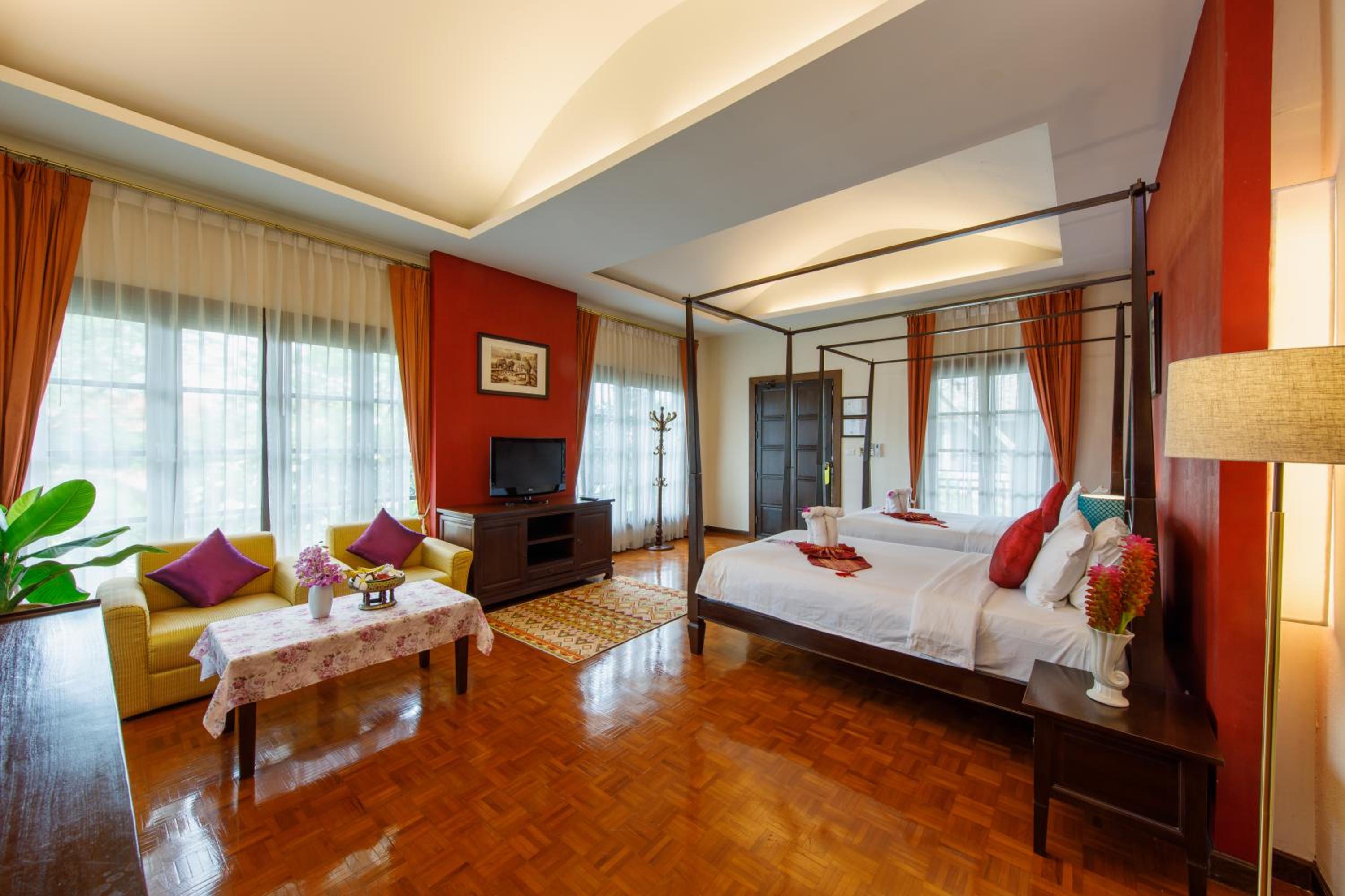 Vdara Pool Resort Spa Chiang Mai
