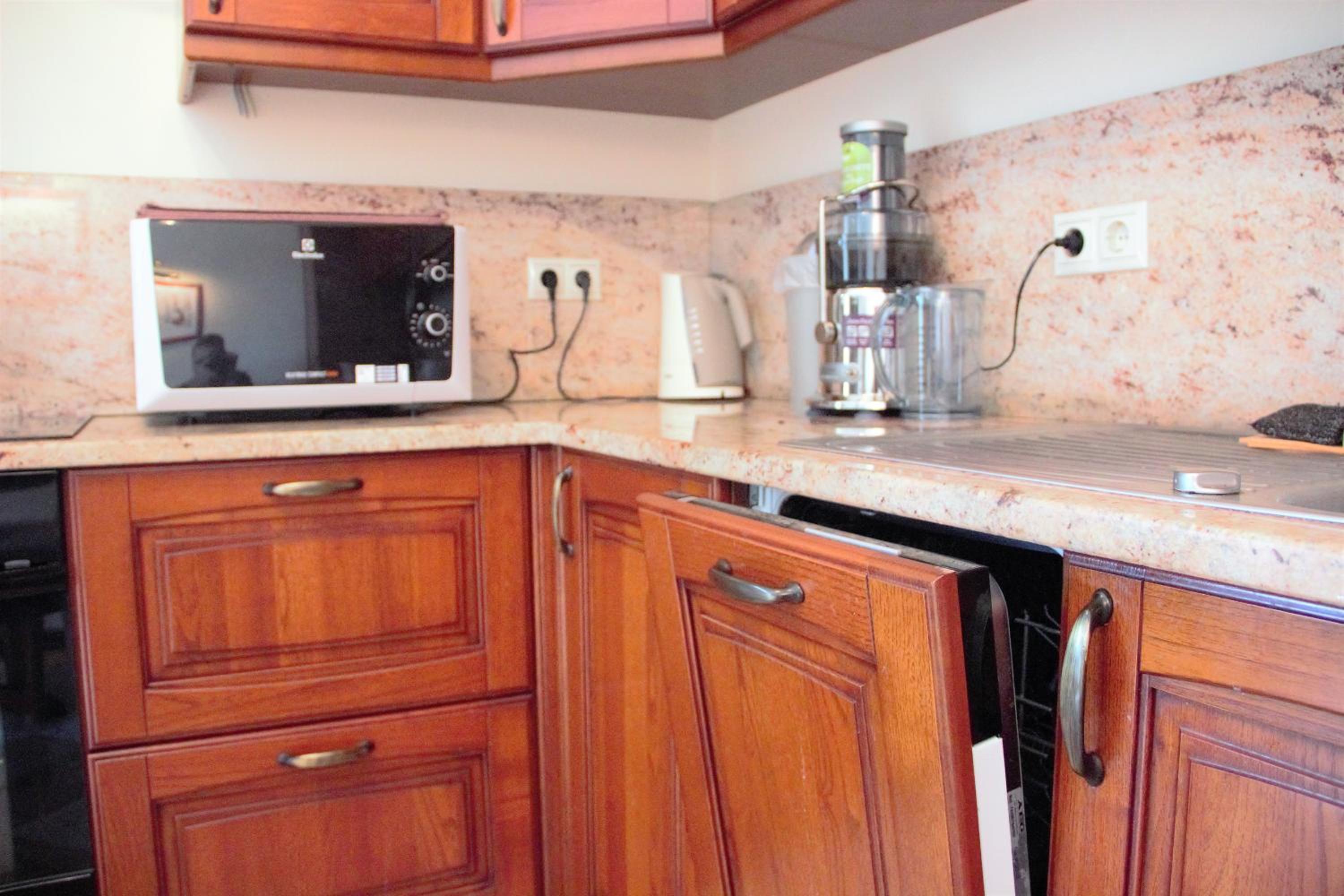 Amazing location next to the beach jomas str view 4