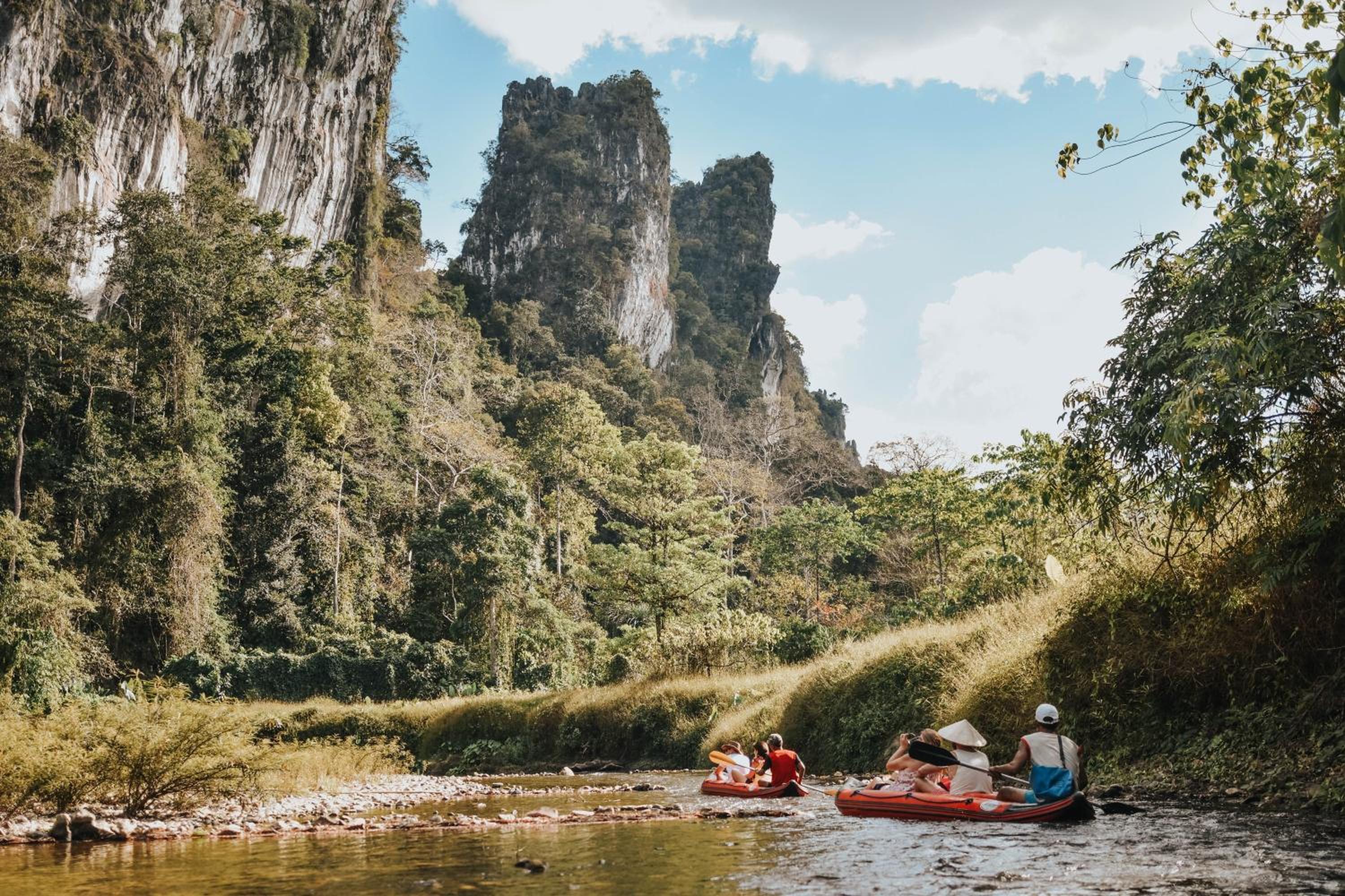 Khao Sok Riverside Cottages