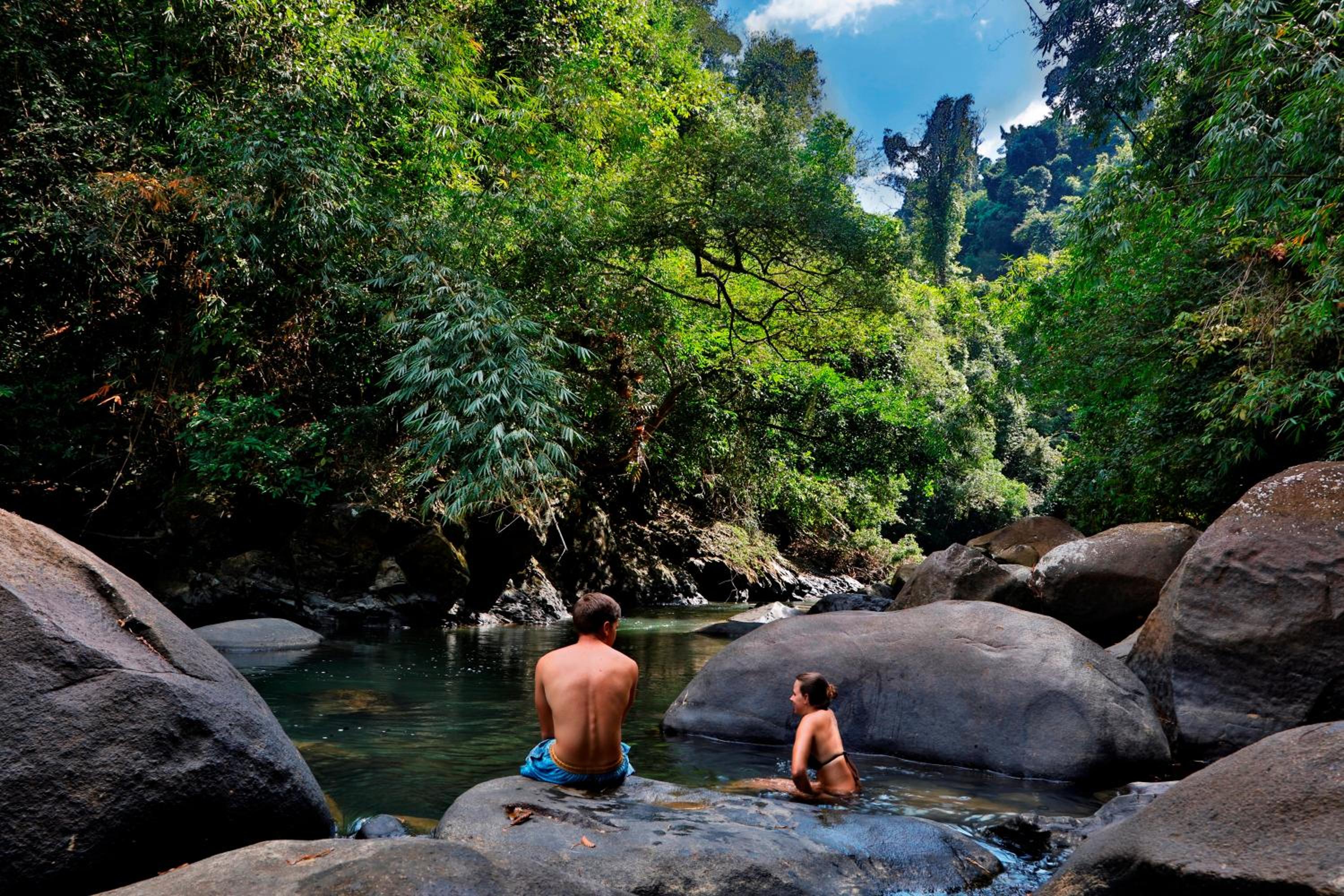 Khao Sok Riverside Cottages