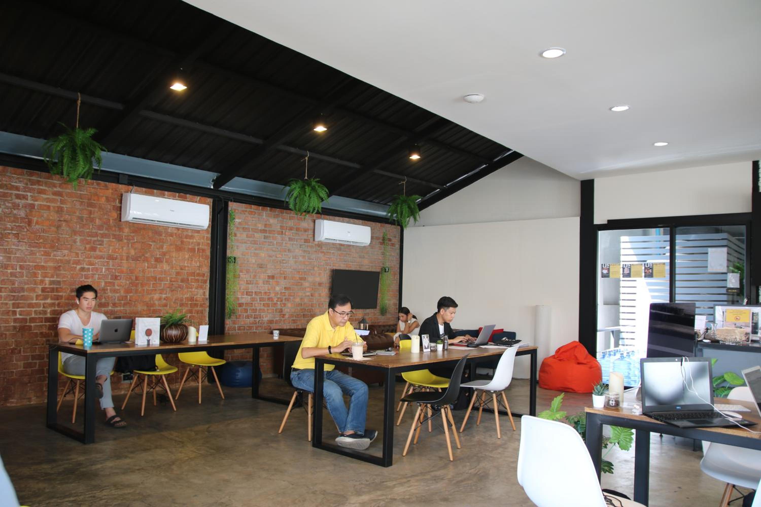 meeting & event spaces