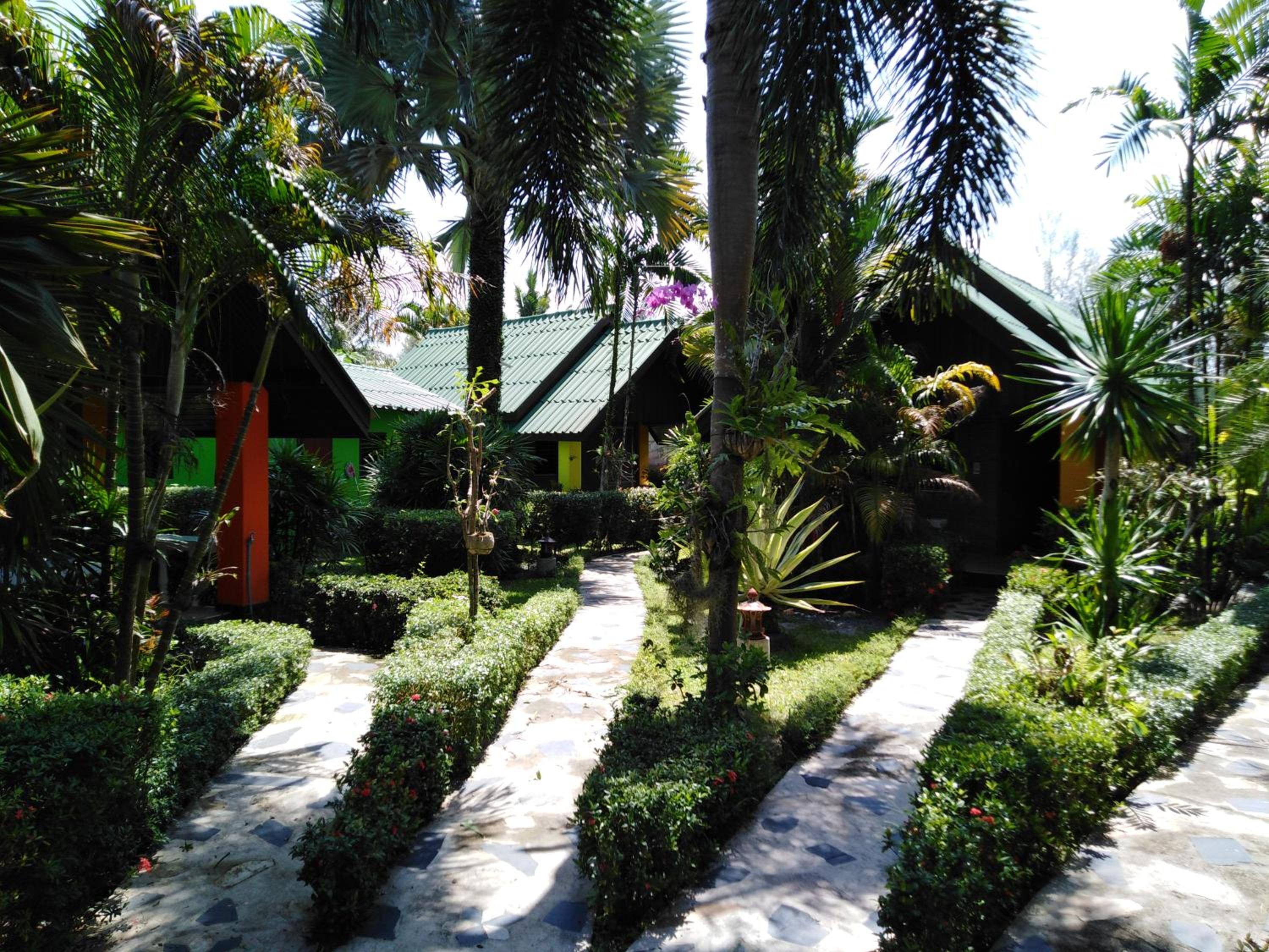 Sanuk Bungalow view 3